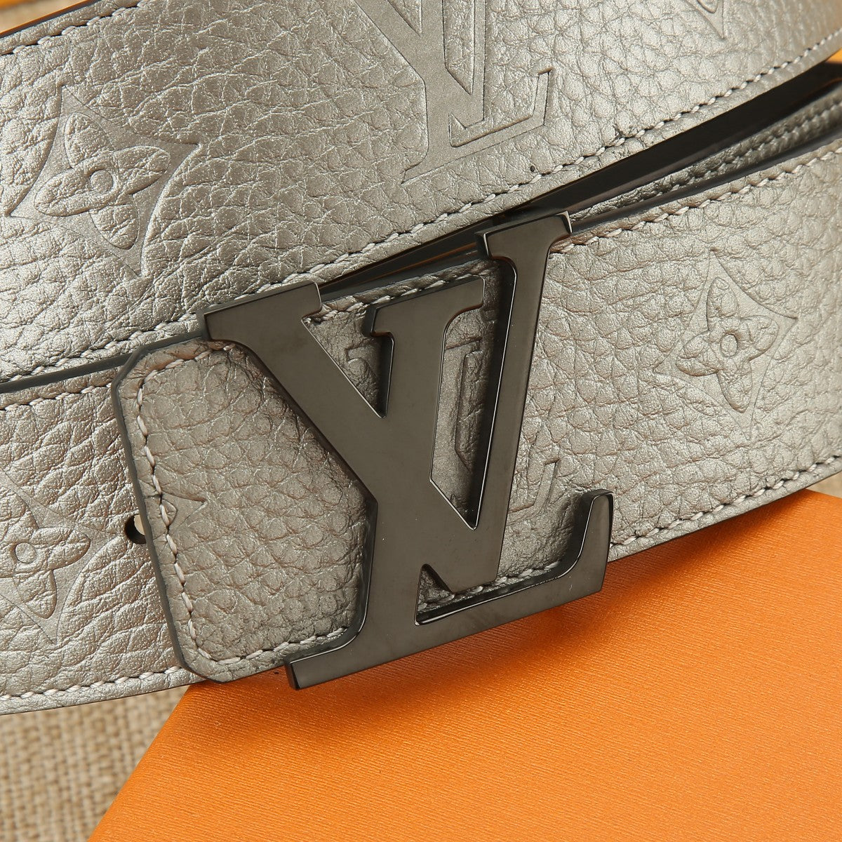 Belt-lv-06
