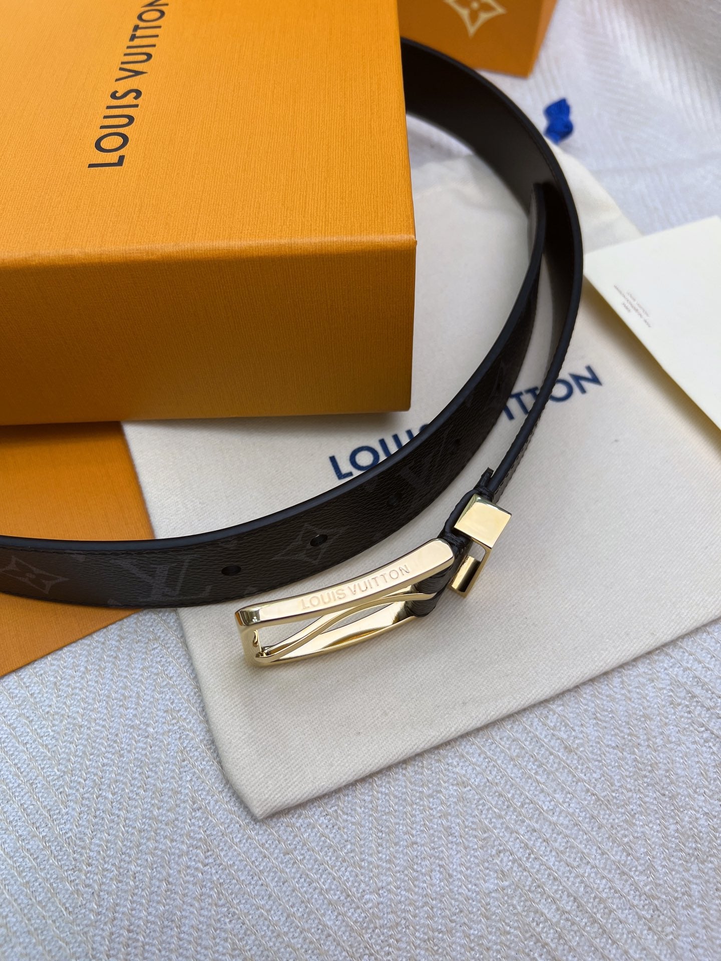 Belt-lv-10