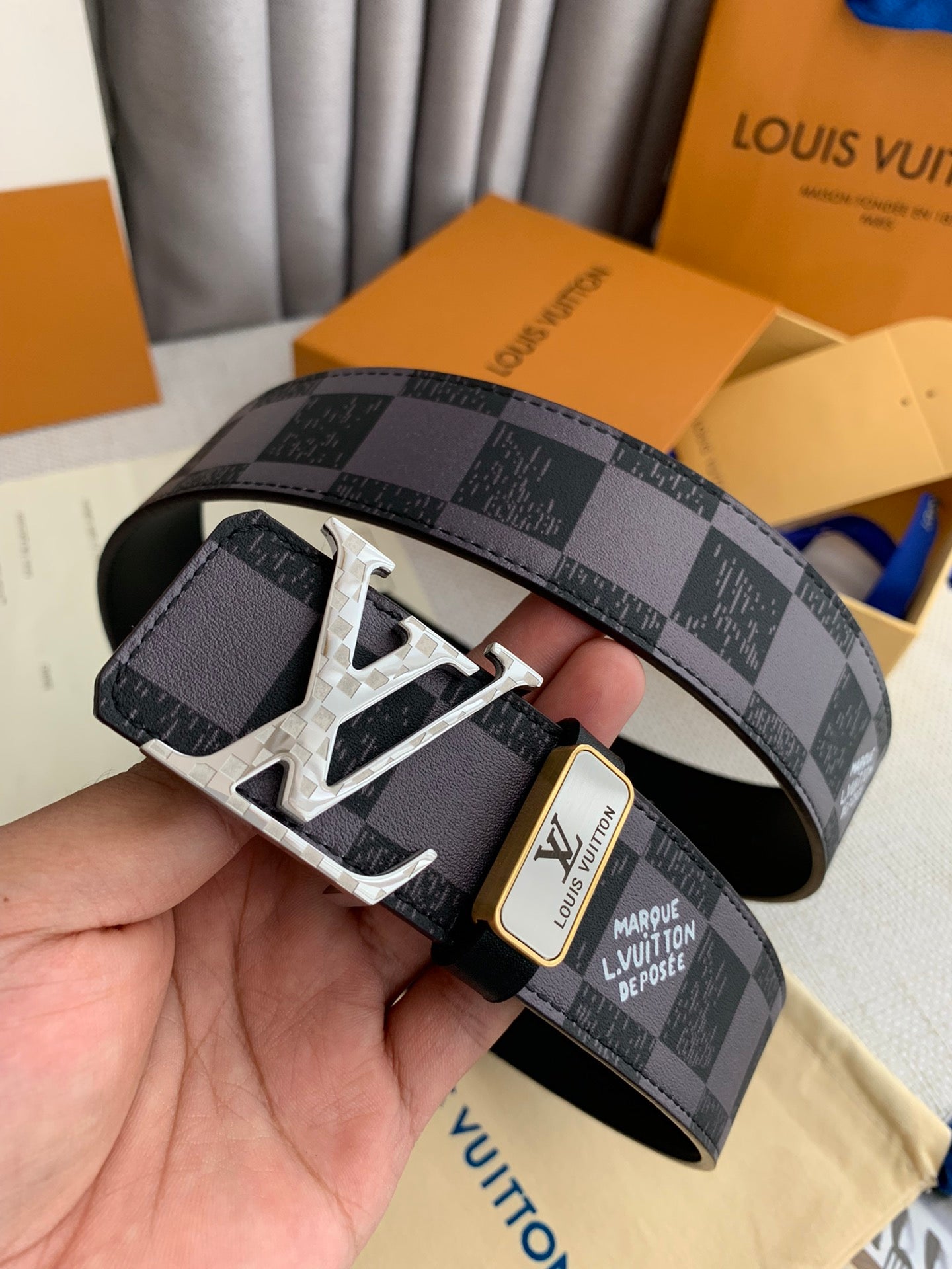 Belt-lv-19