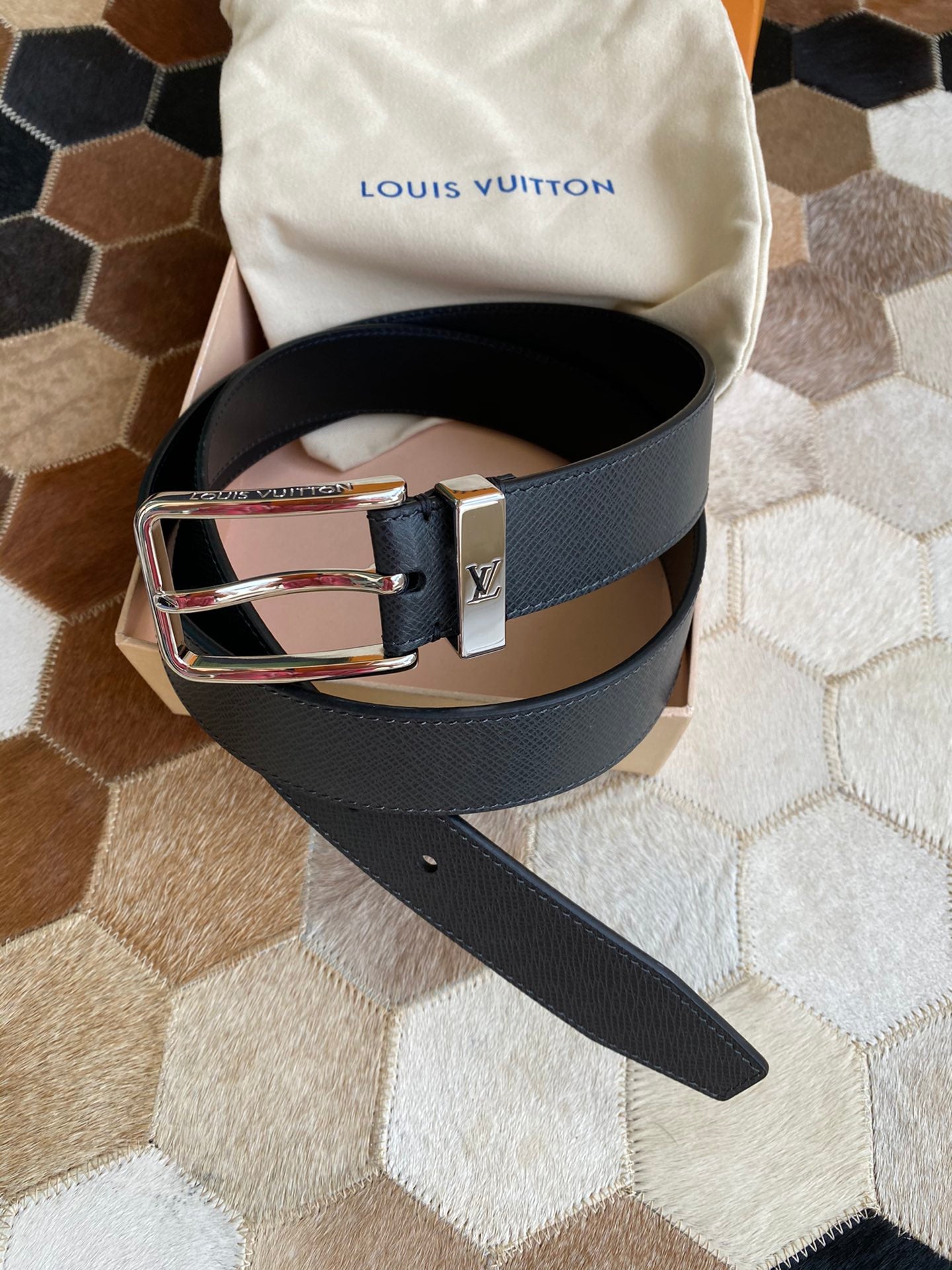 Belt-lv-23