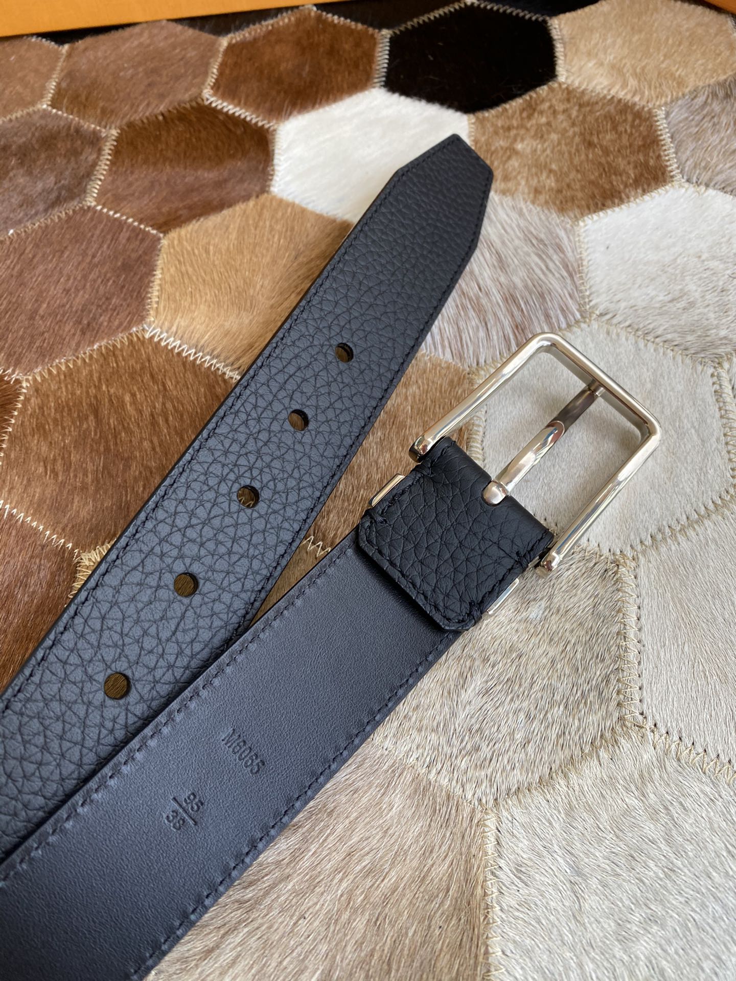 Belt-lv-23