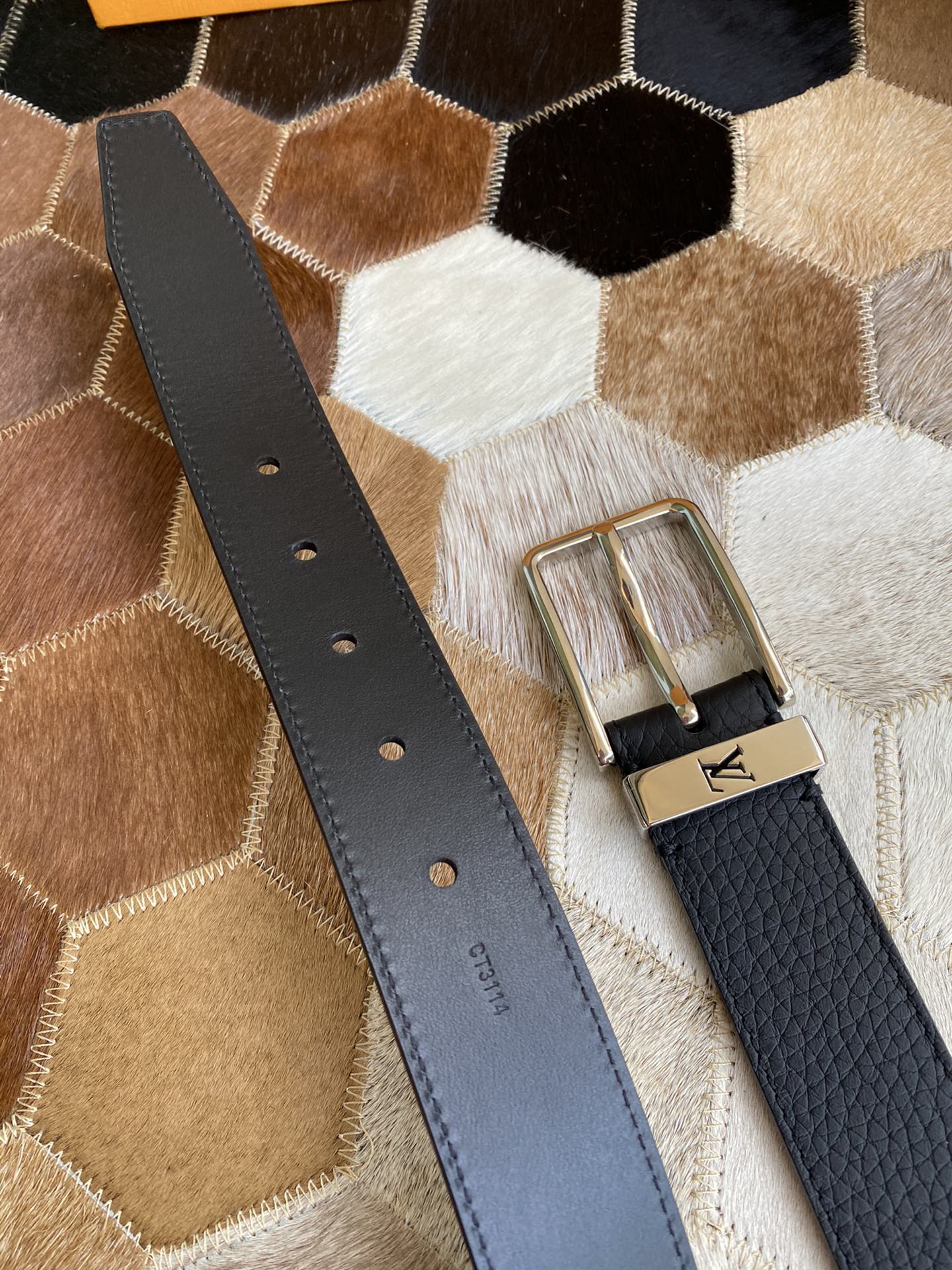 Belt-lv-23