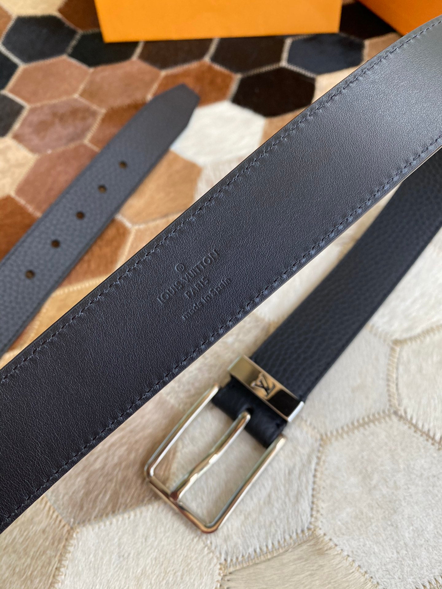 Belt-lv-23