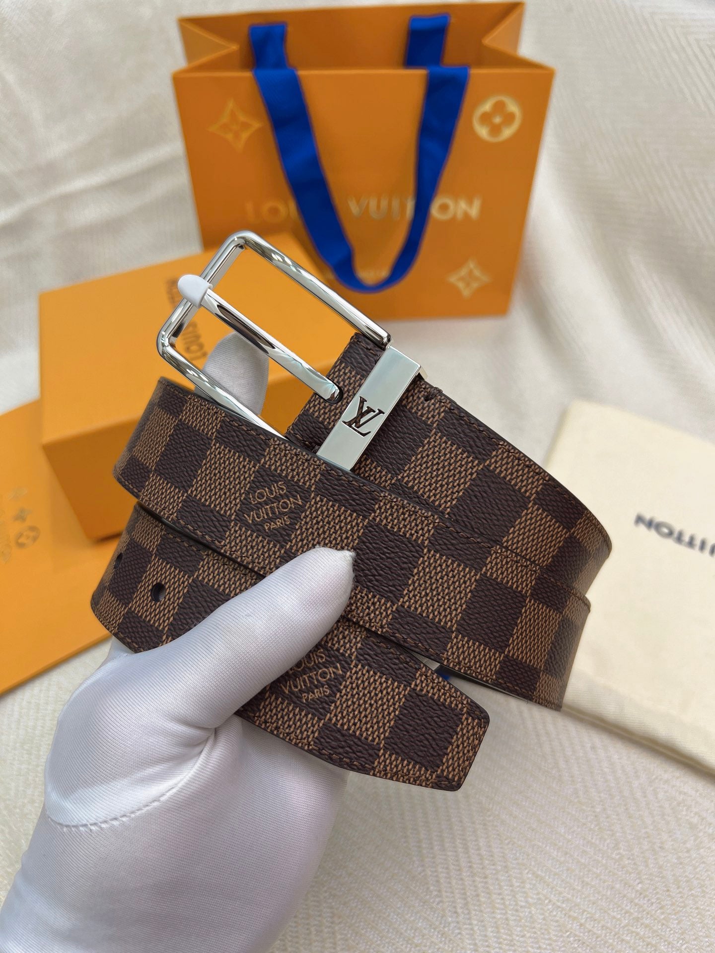Belt-lv-26