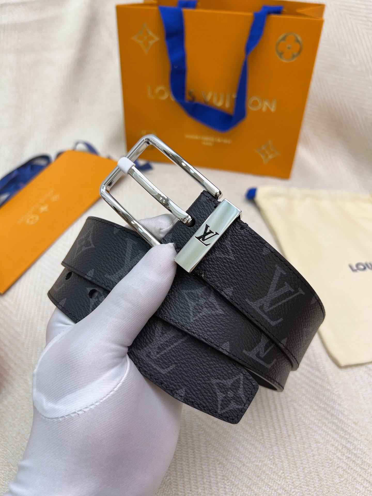 Belt-lv-26