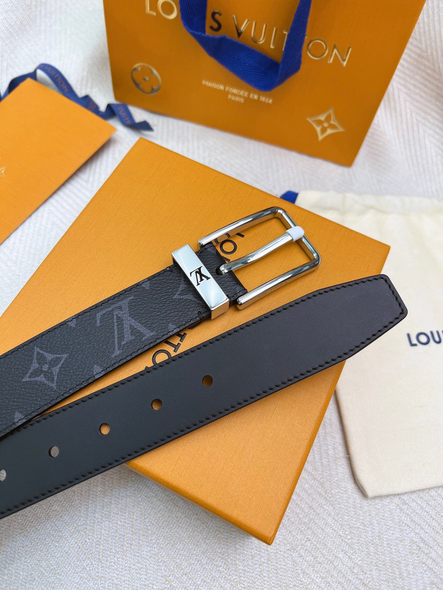 Belt-lv-26