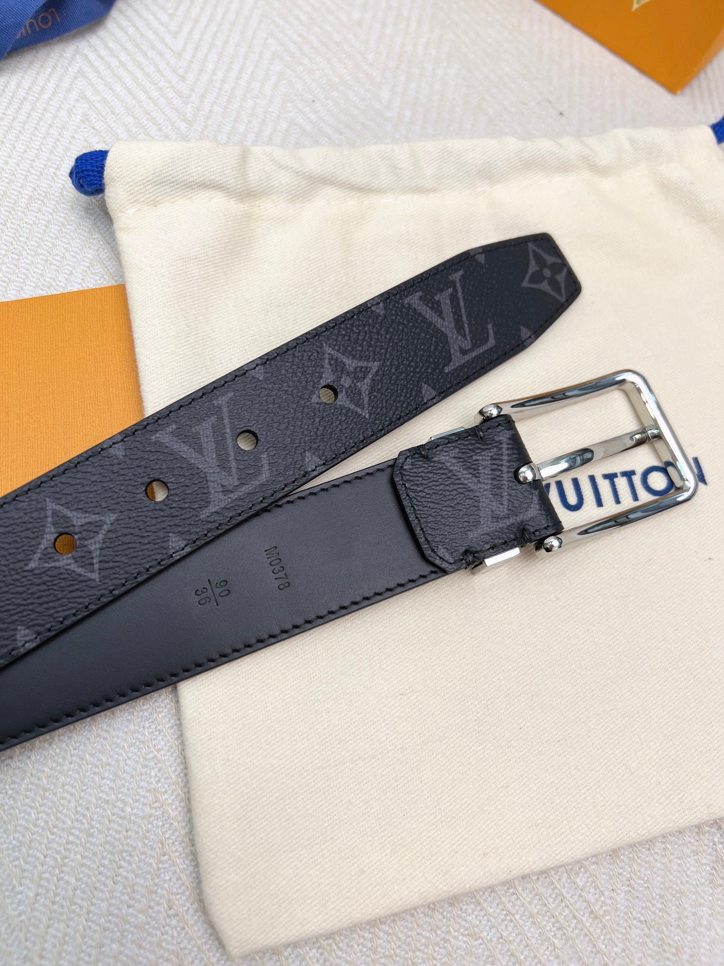 Belt-lv-26