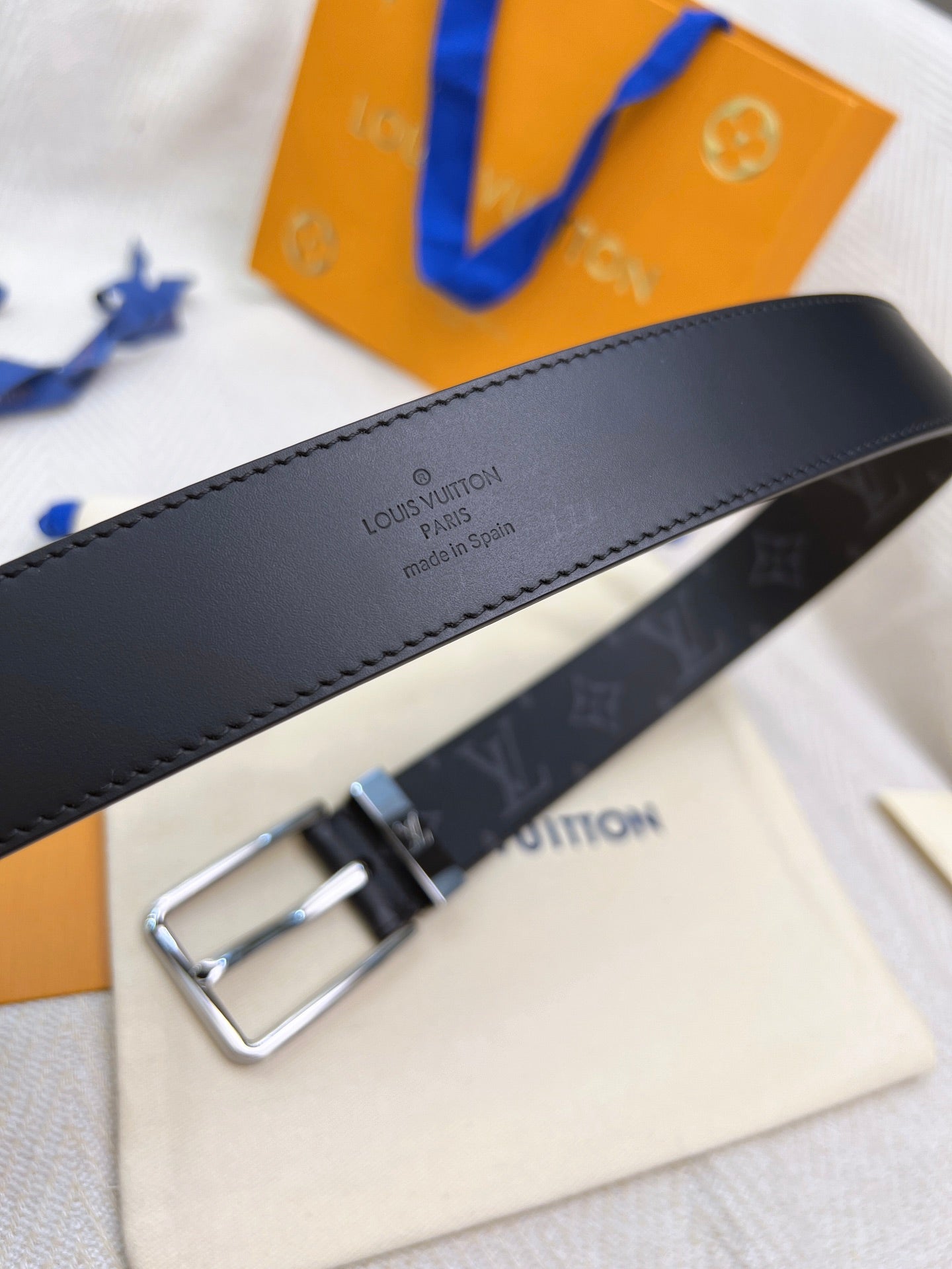 Belt-lv-26