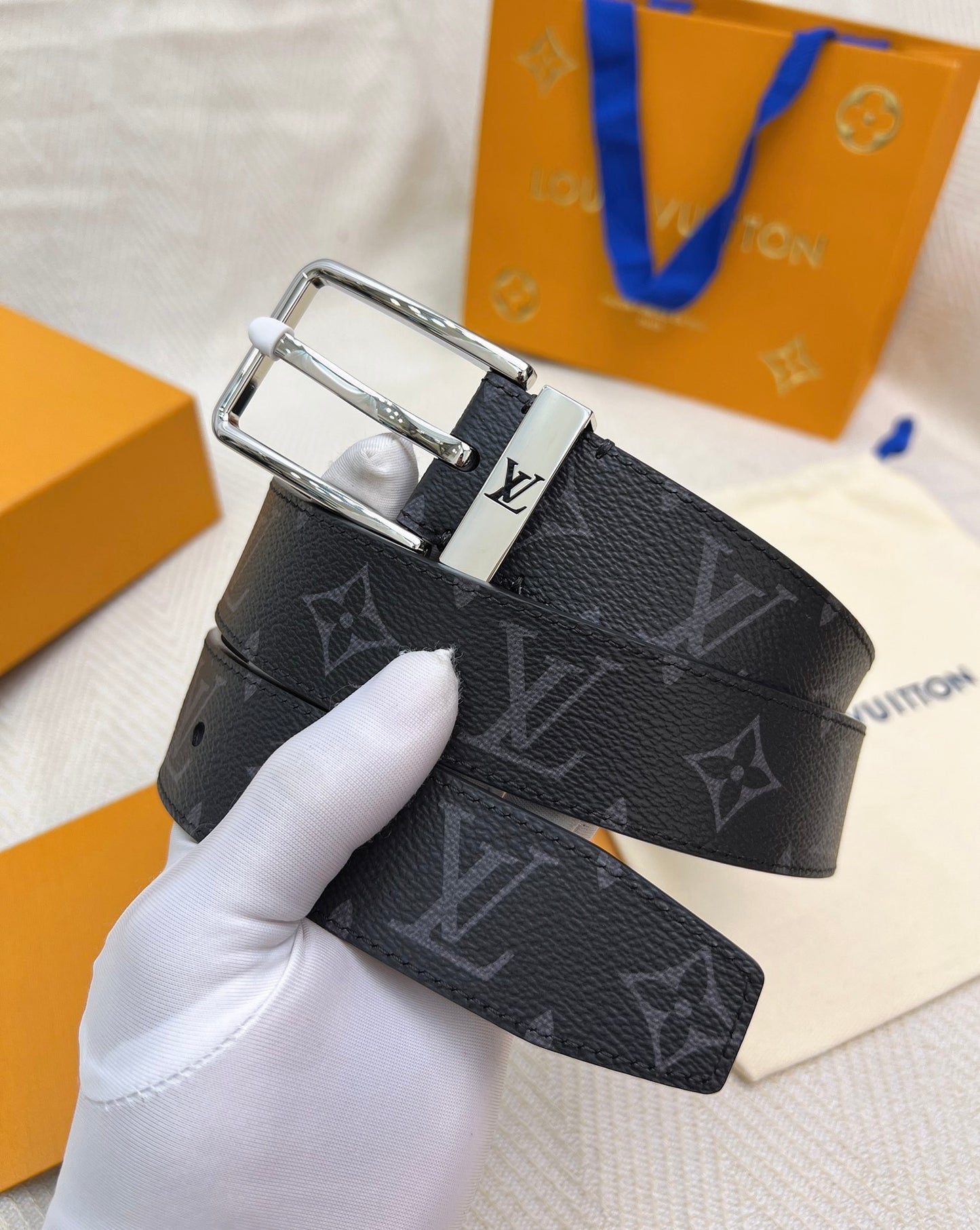 Belt-lv-26