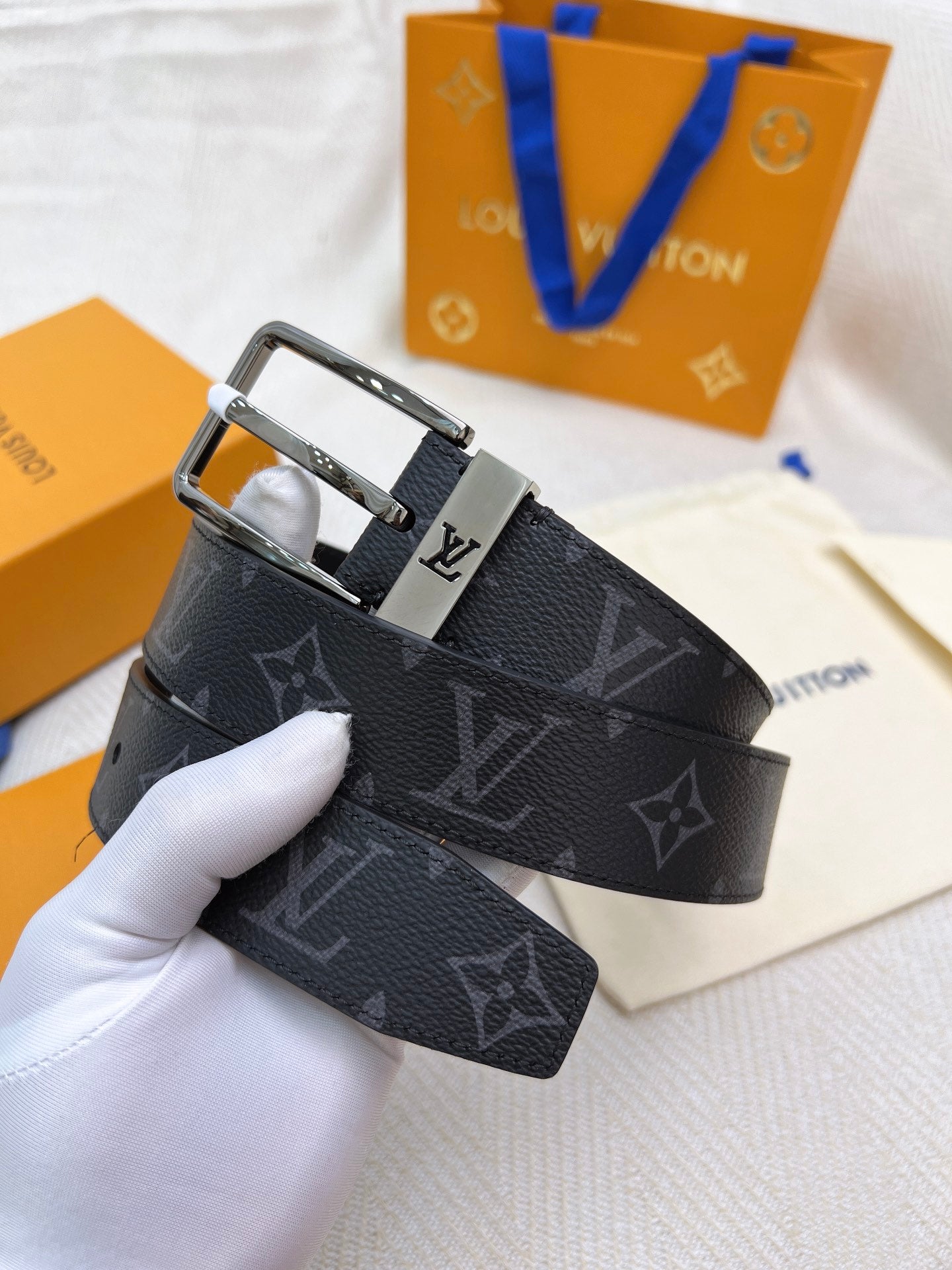 Belt-lv-26