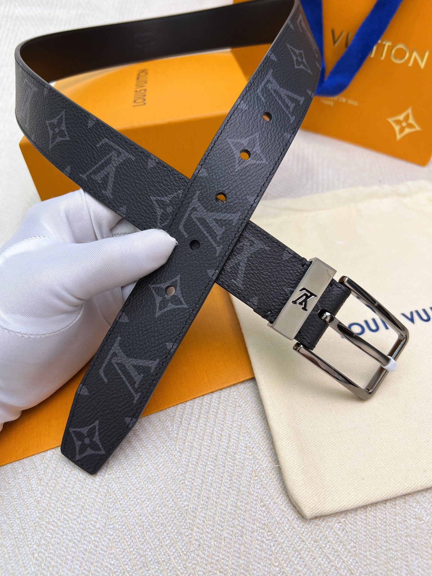 Belt-lv-26
