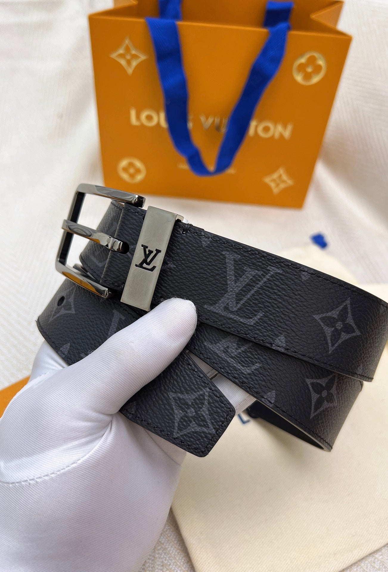 Belt-lv-26
