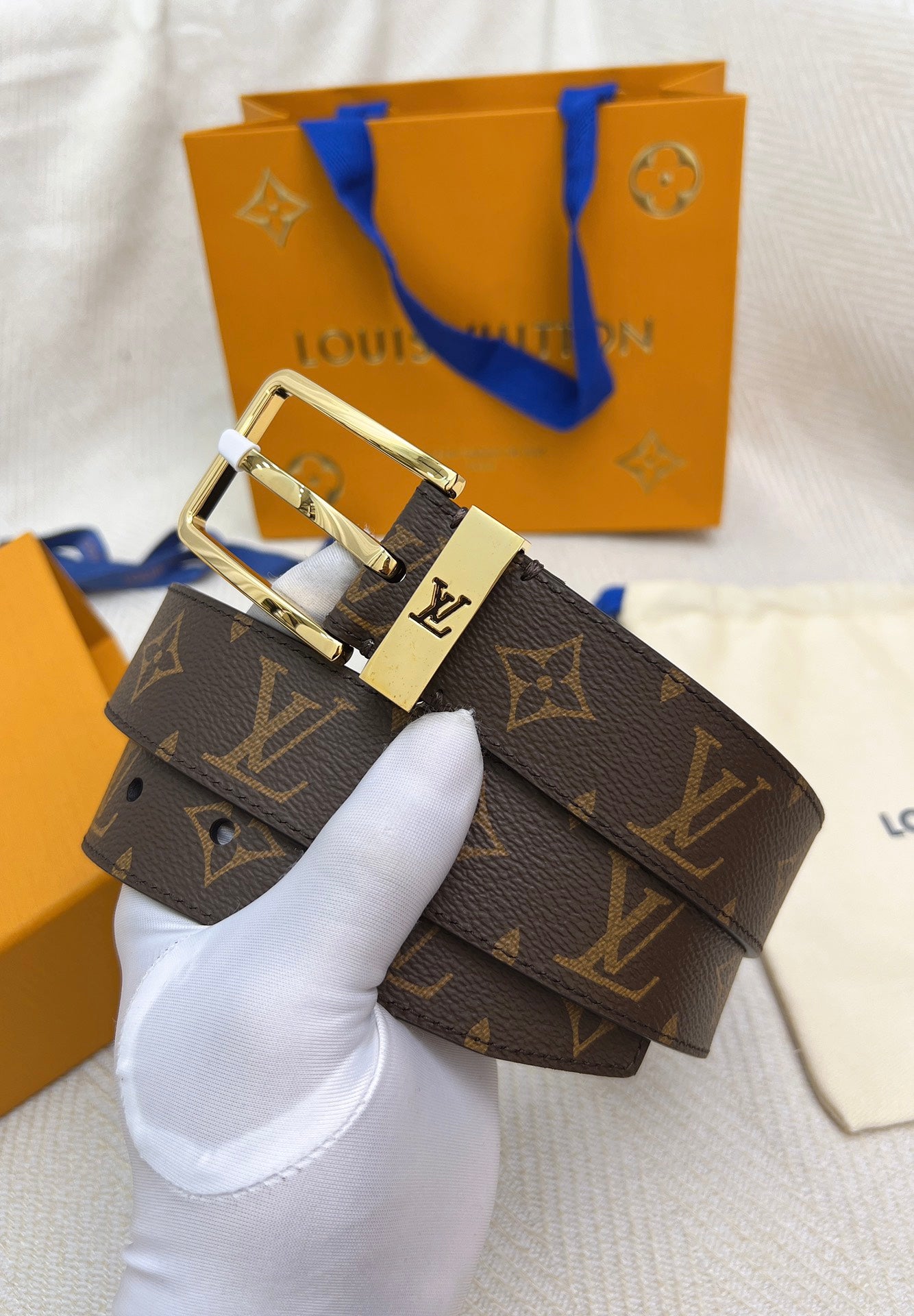Belt-lv-26