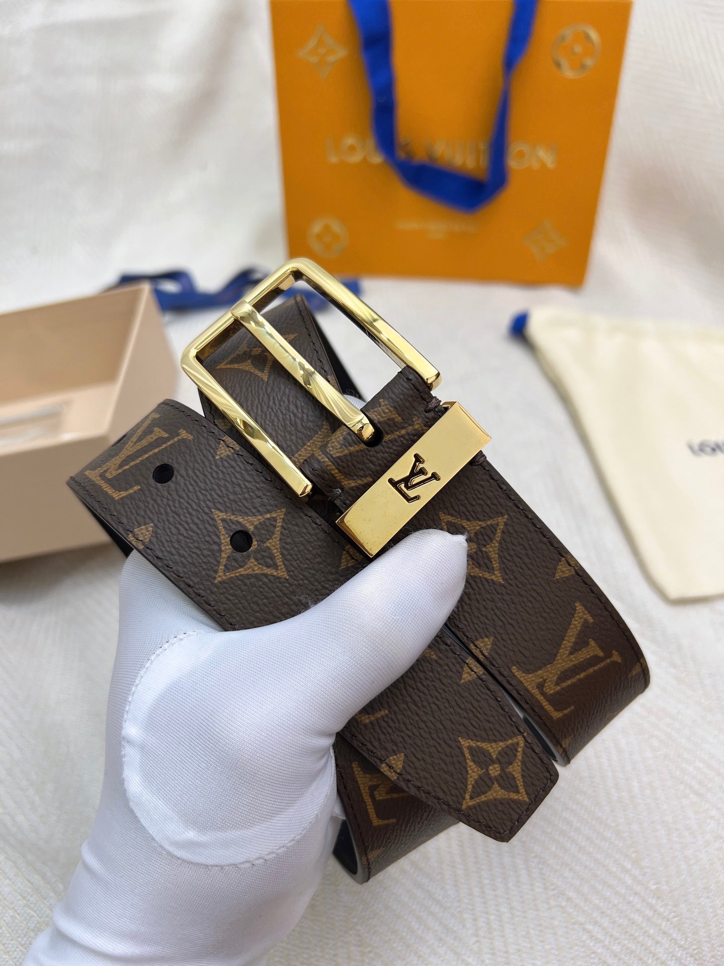 Belt-lv-26