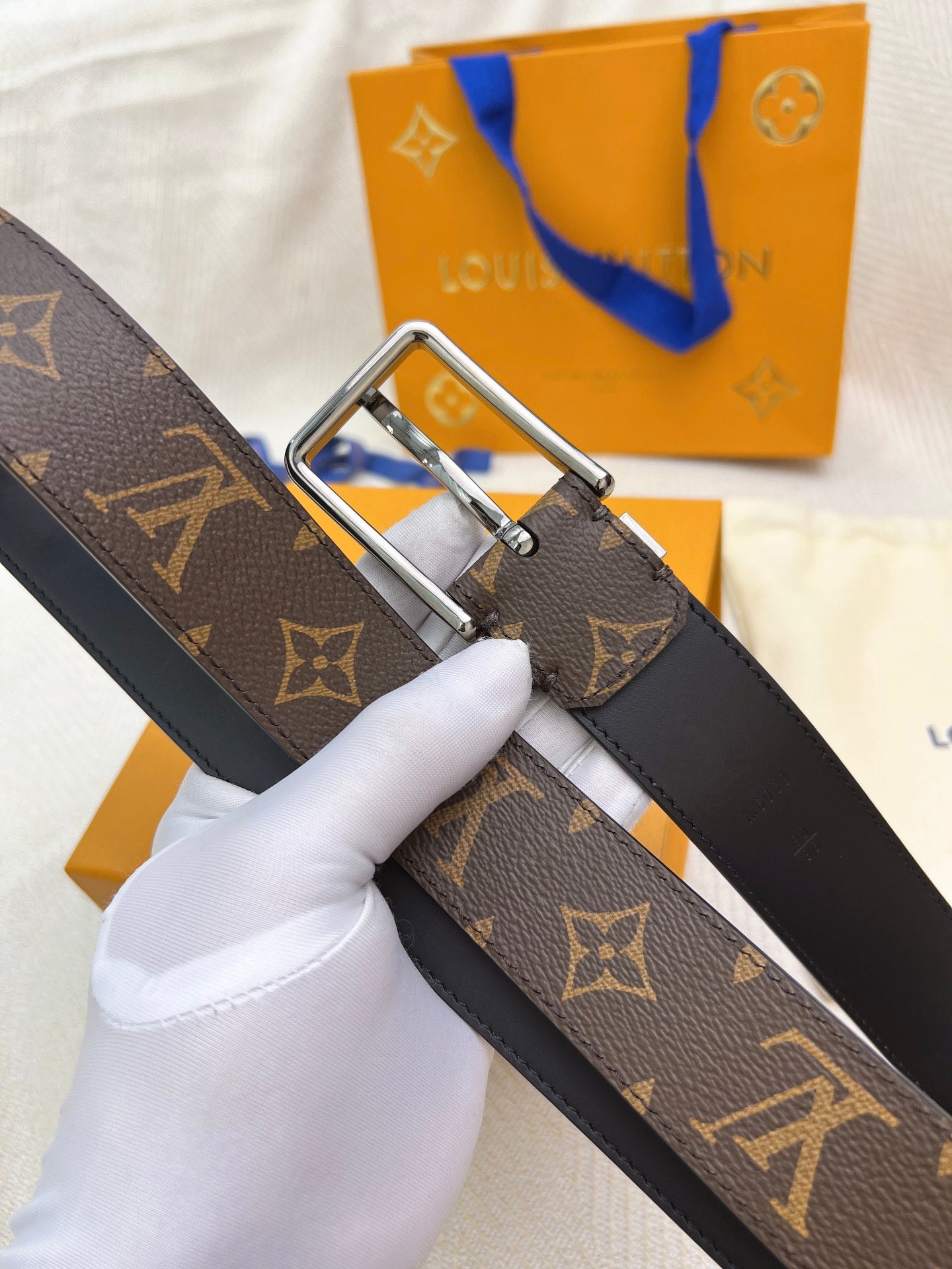 Belt-lv-26