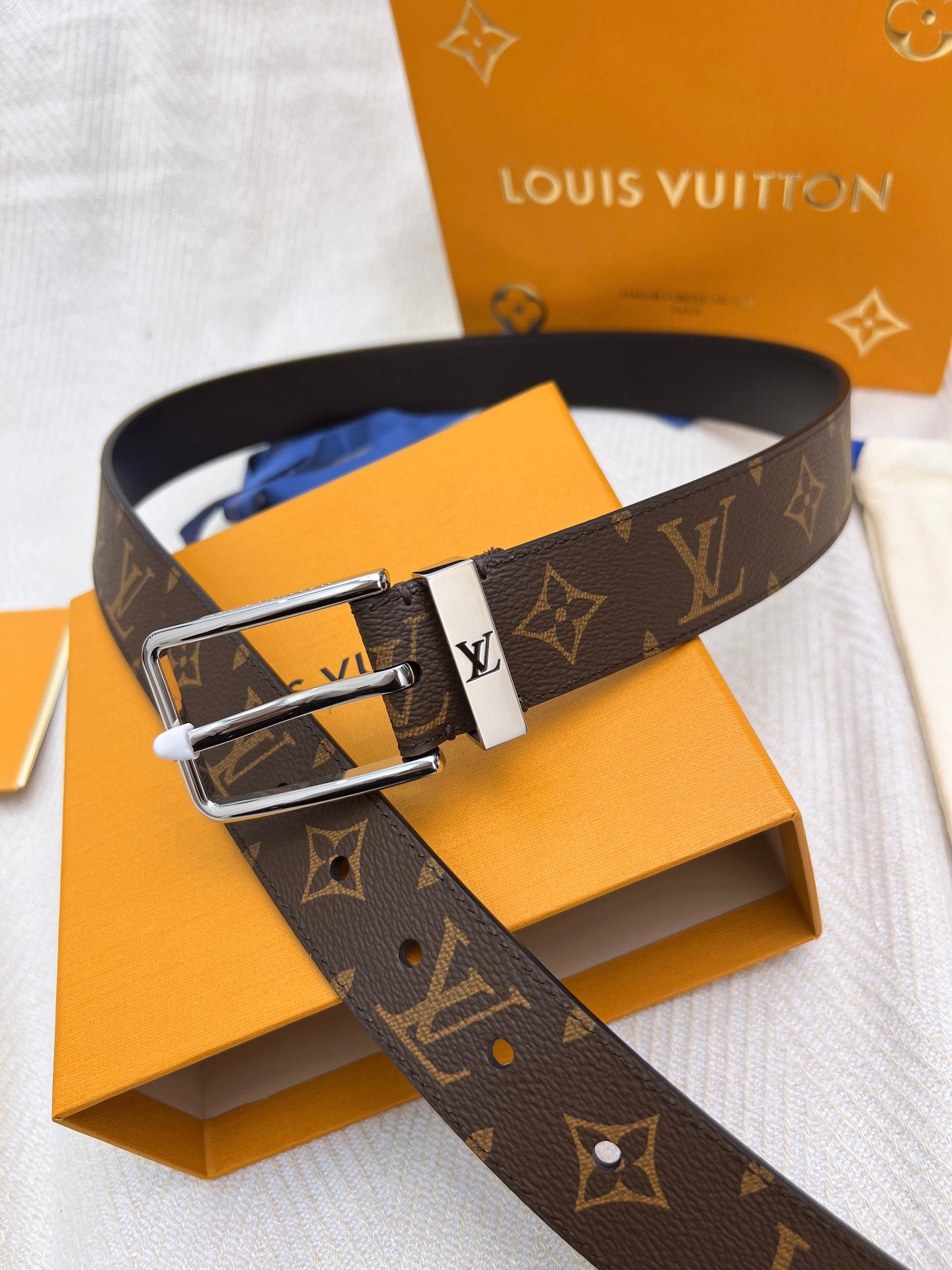 Belt-lv-26