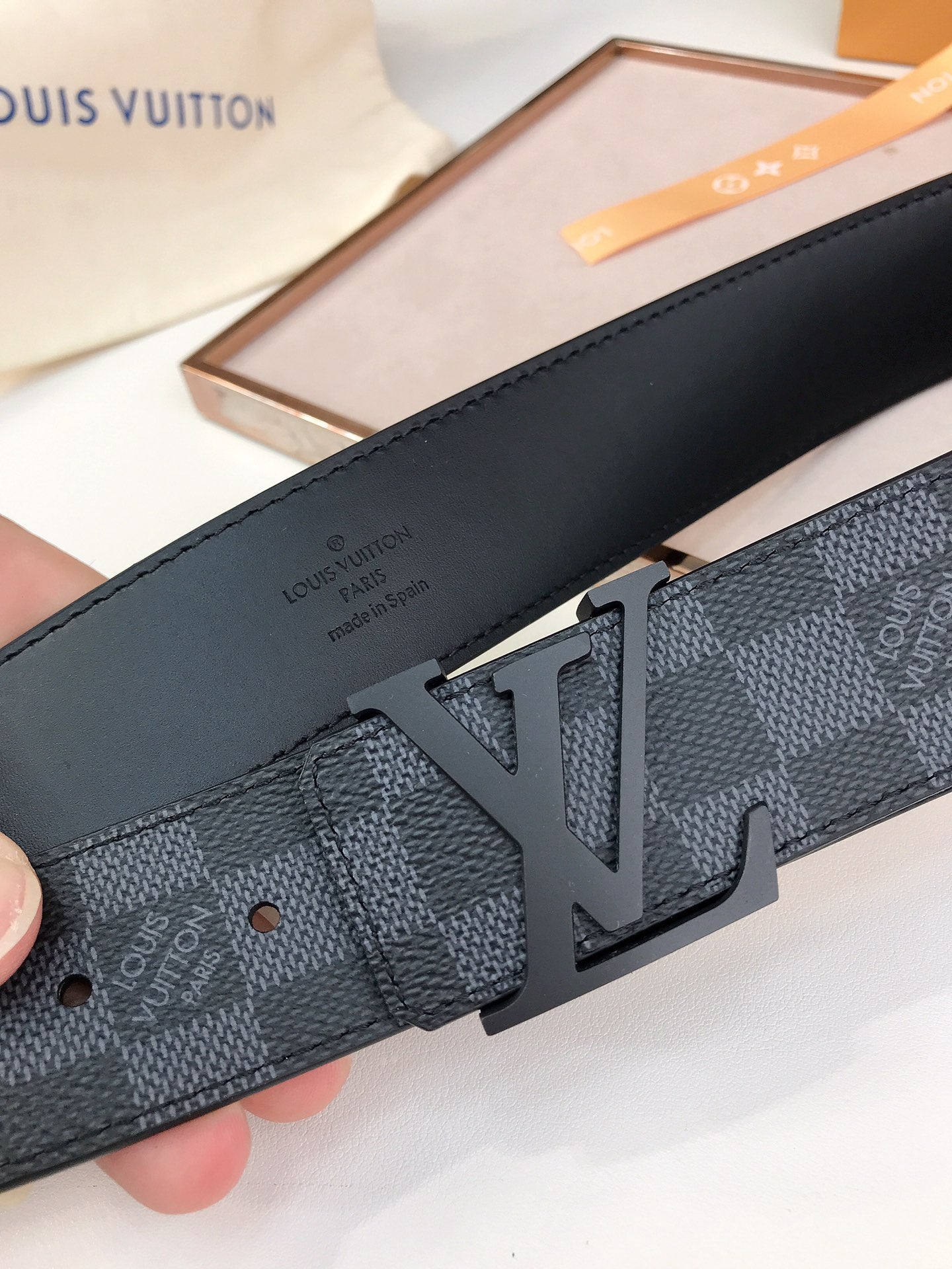Belt-lv-29