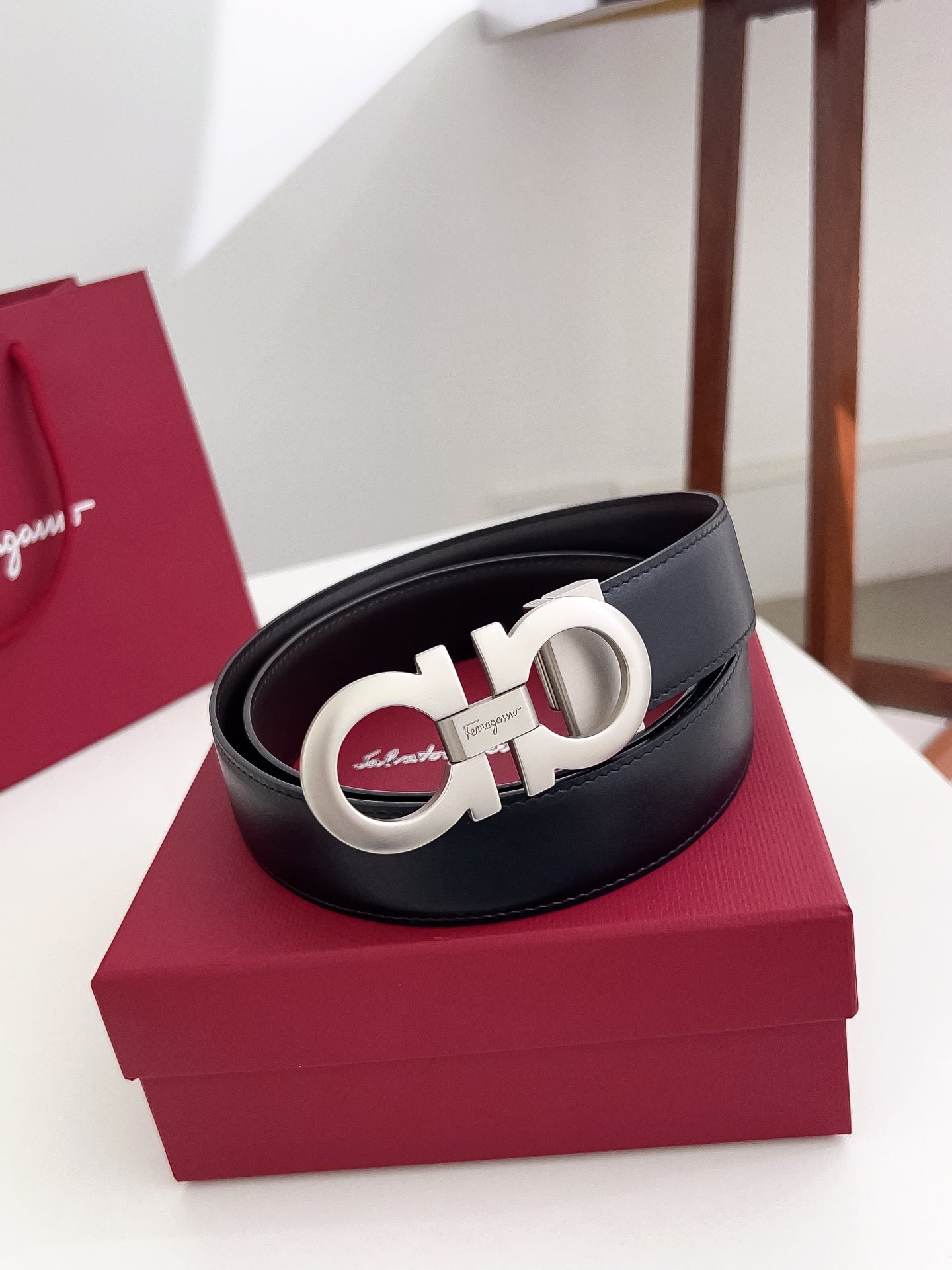 Belt-Ferragamo-02