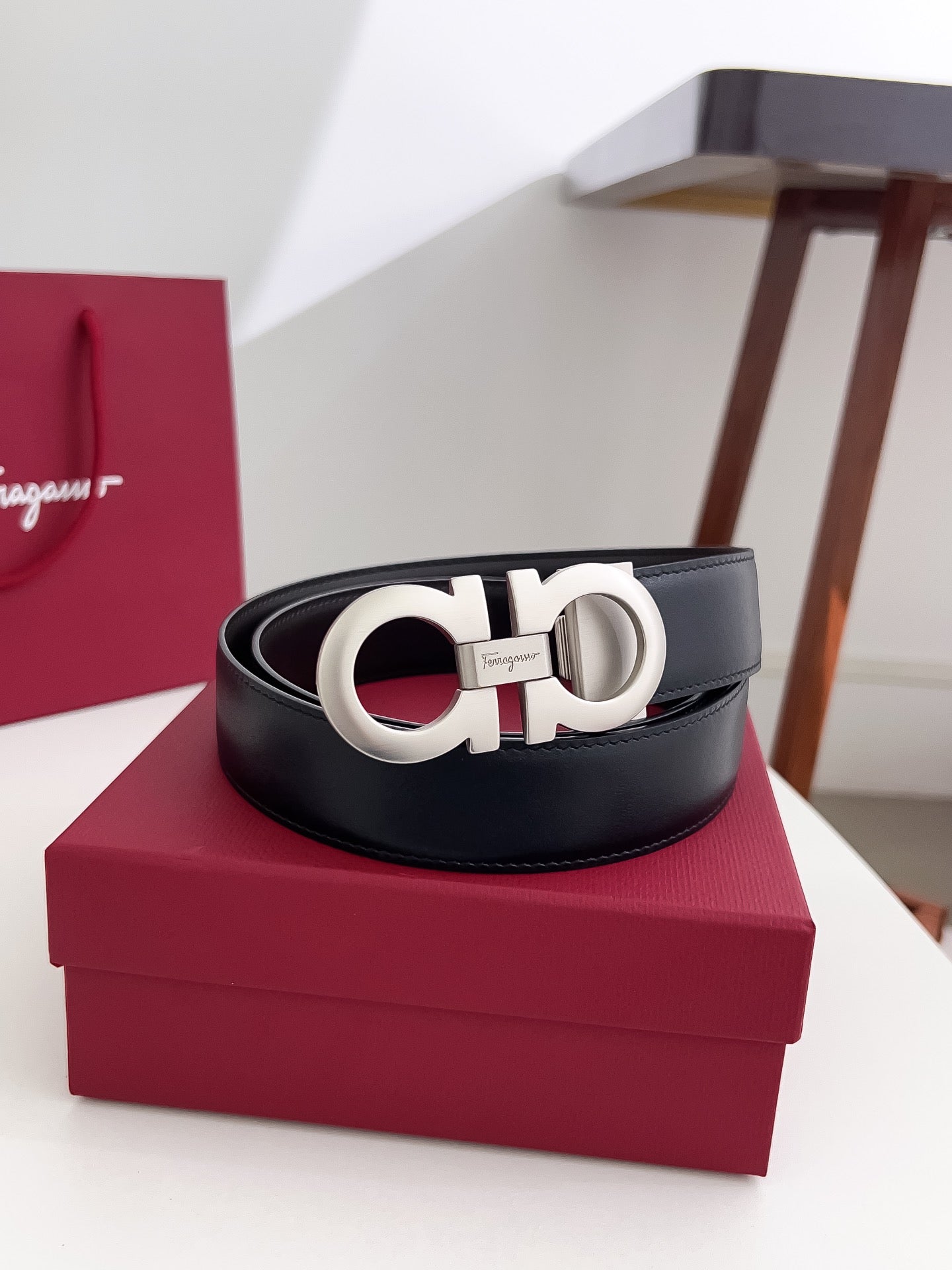 Belt-Ferragamo-02