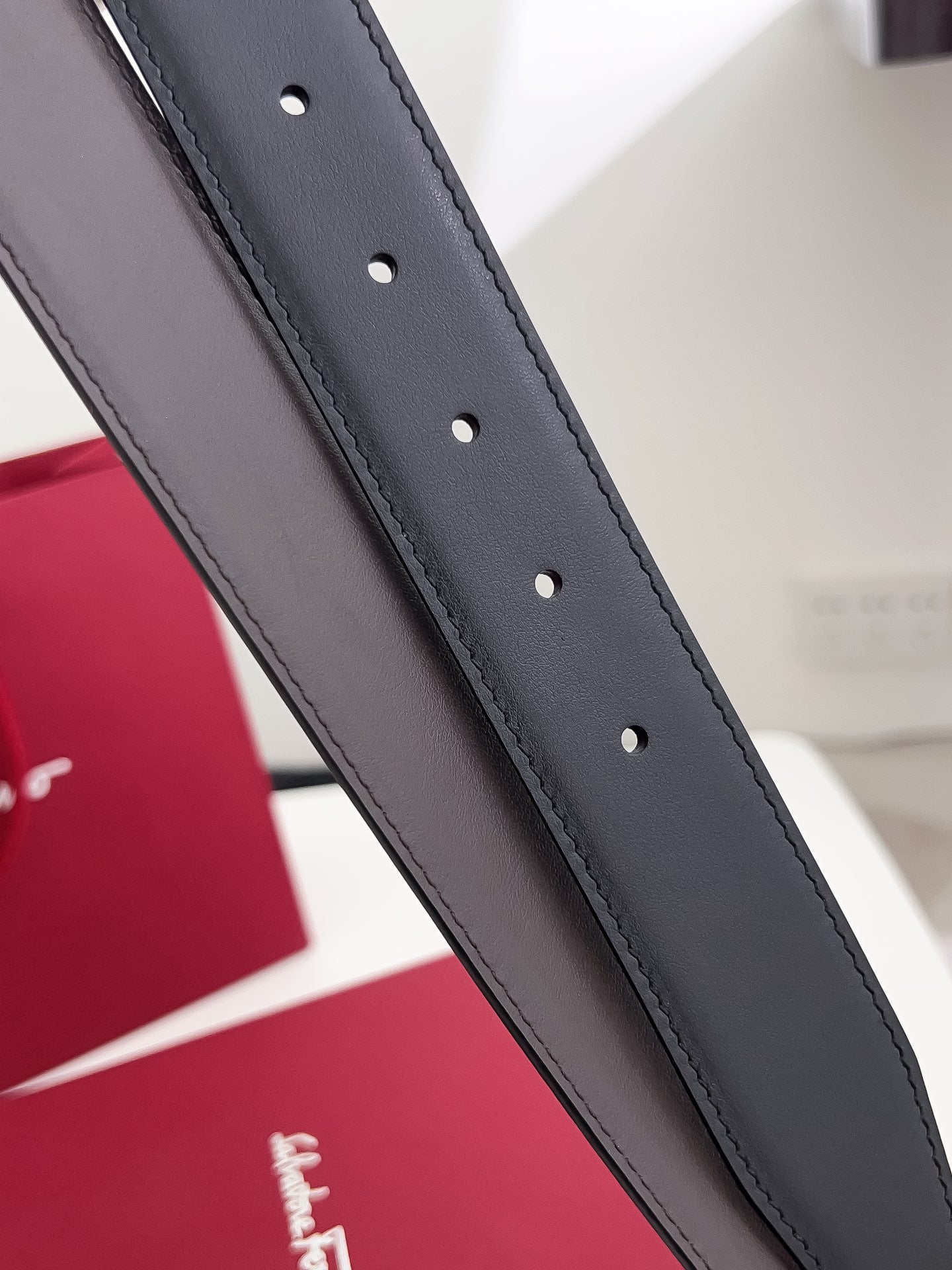 Belt-Ferragamo-02