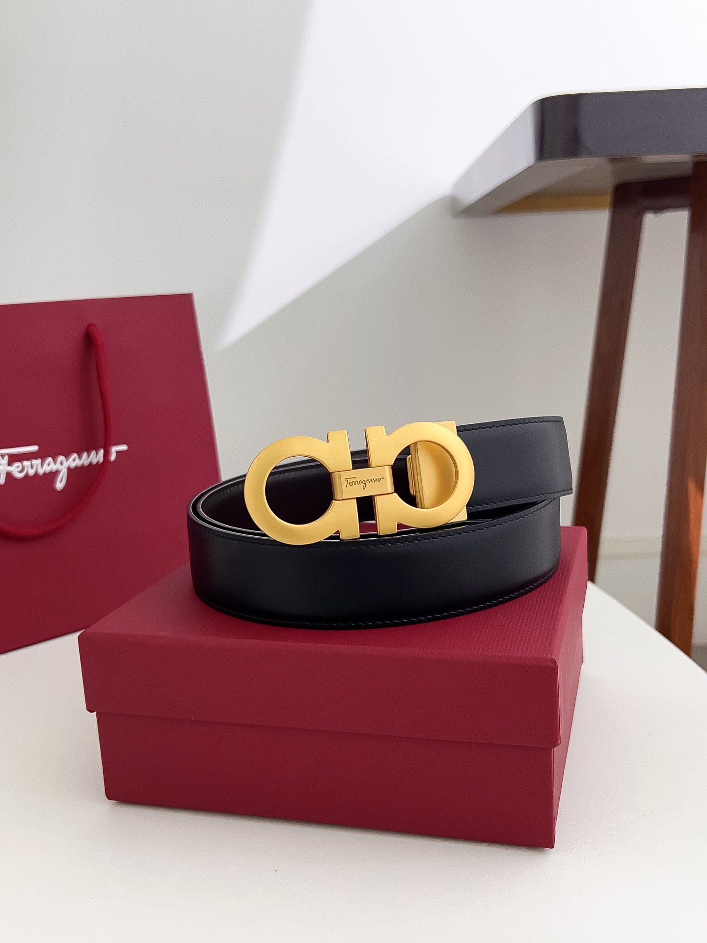 Belt-Ferragamo-02