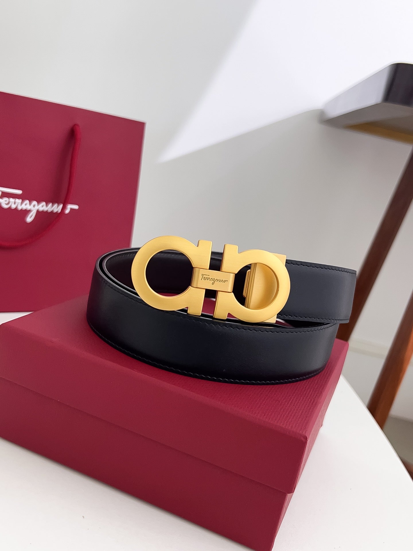Belt-Ferragamo-02