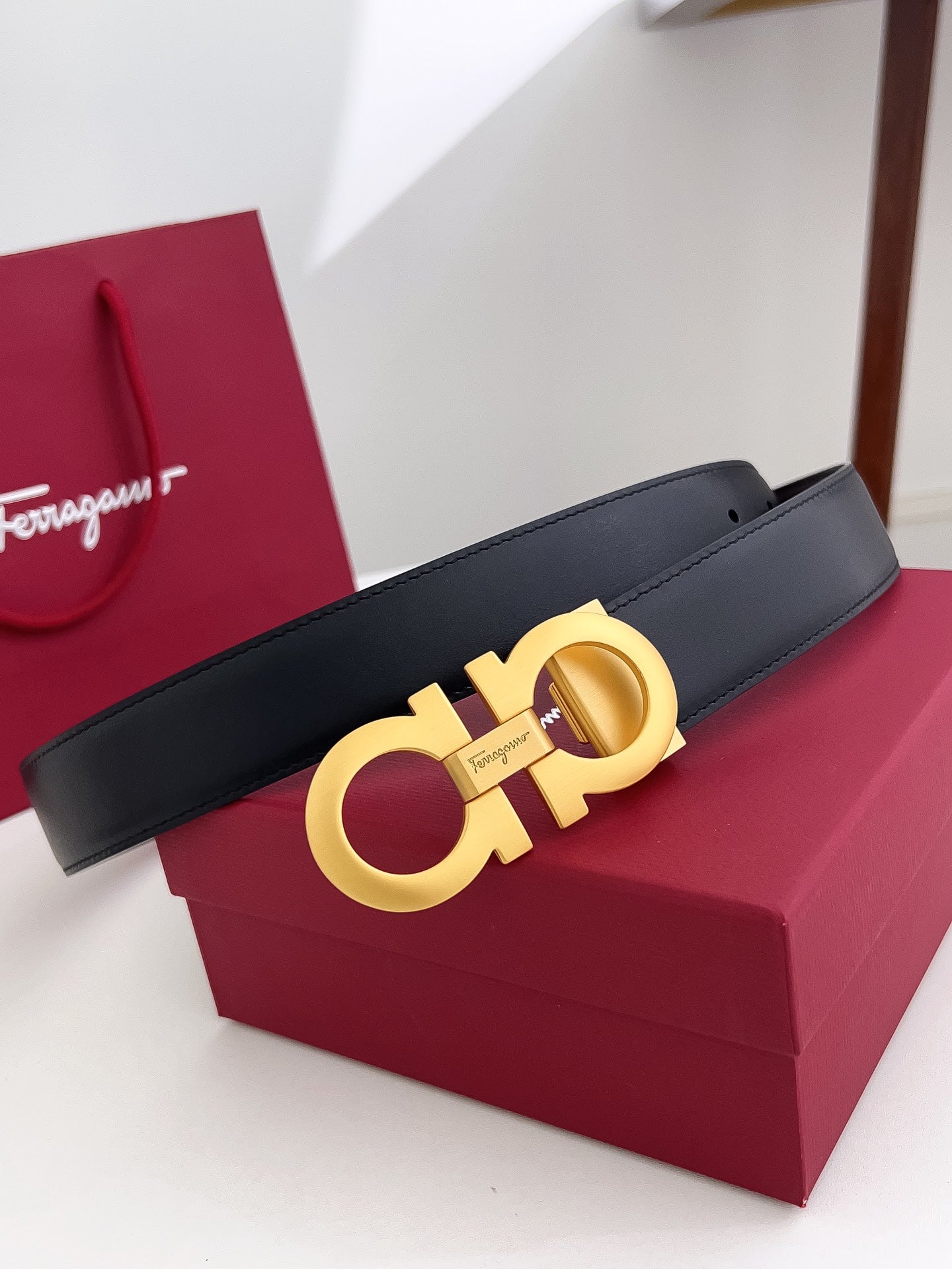 Belt-Ferragamo-02