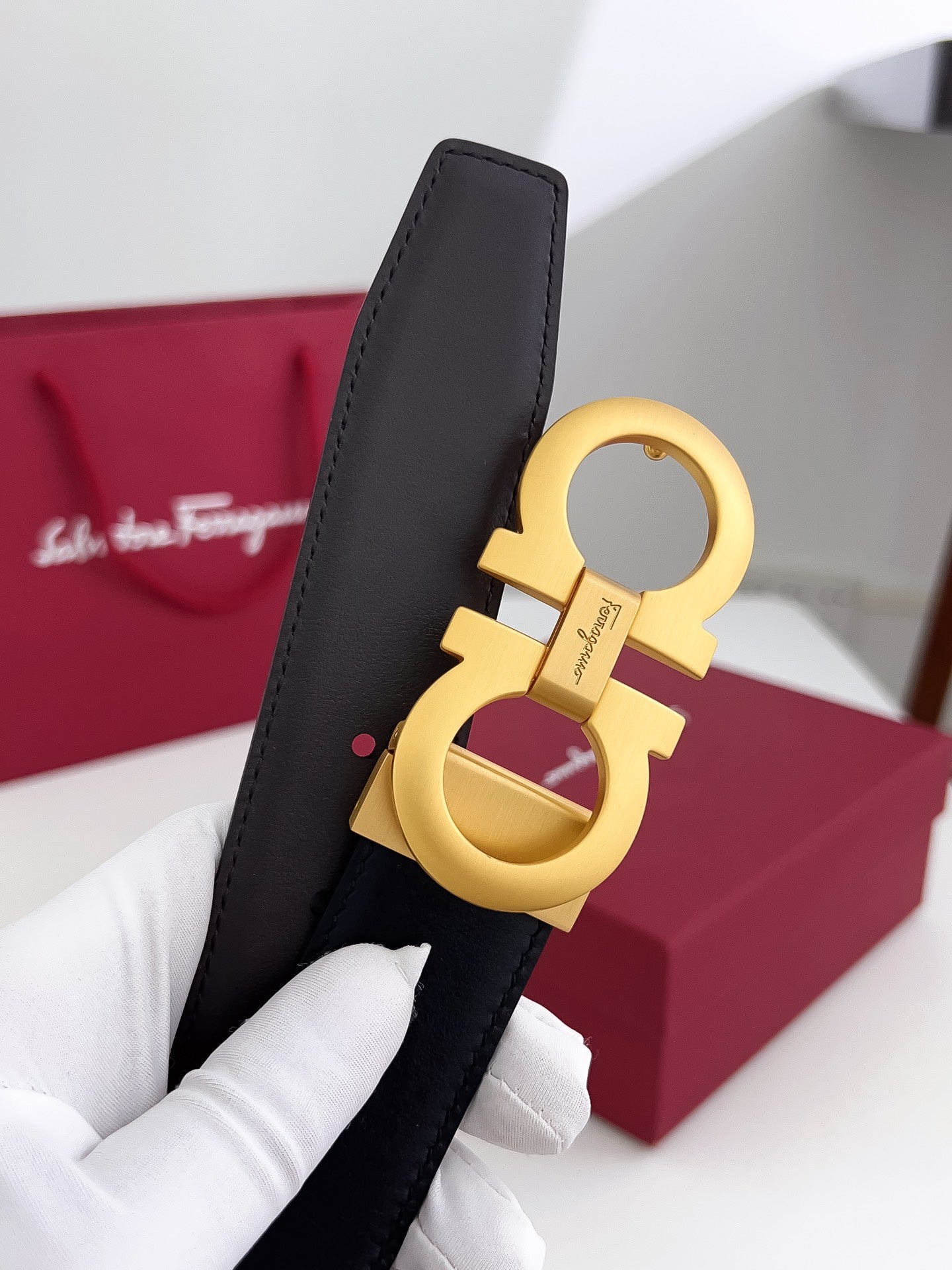 Belt-Ferragamo-02