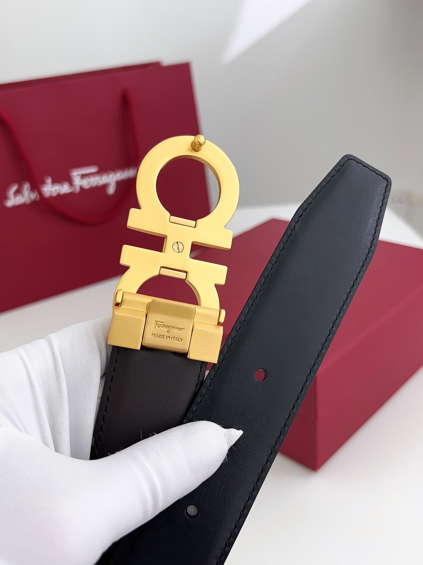 Belt-Ferragamo-02