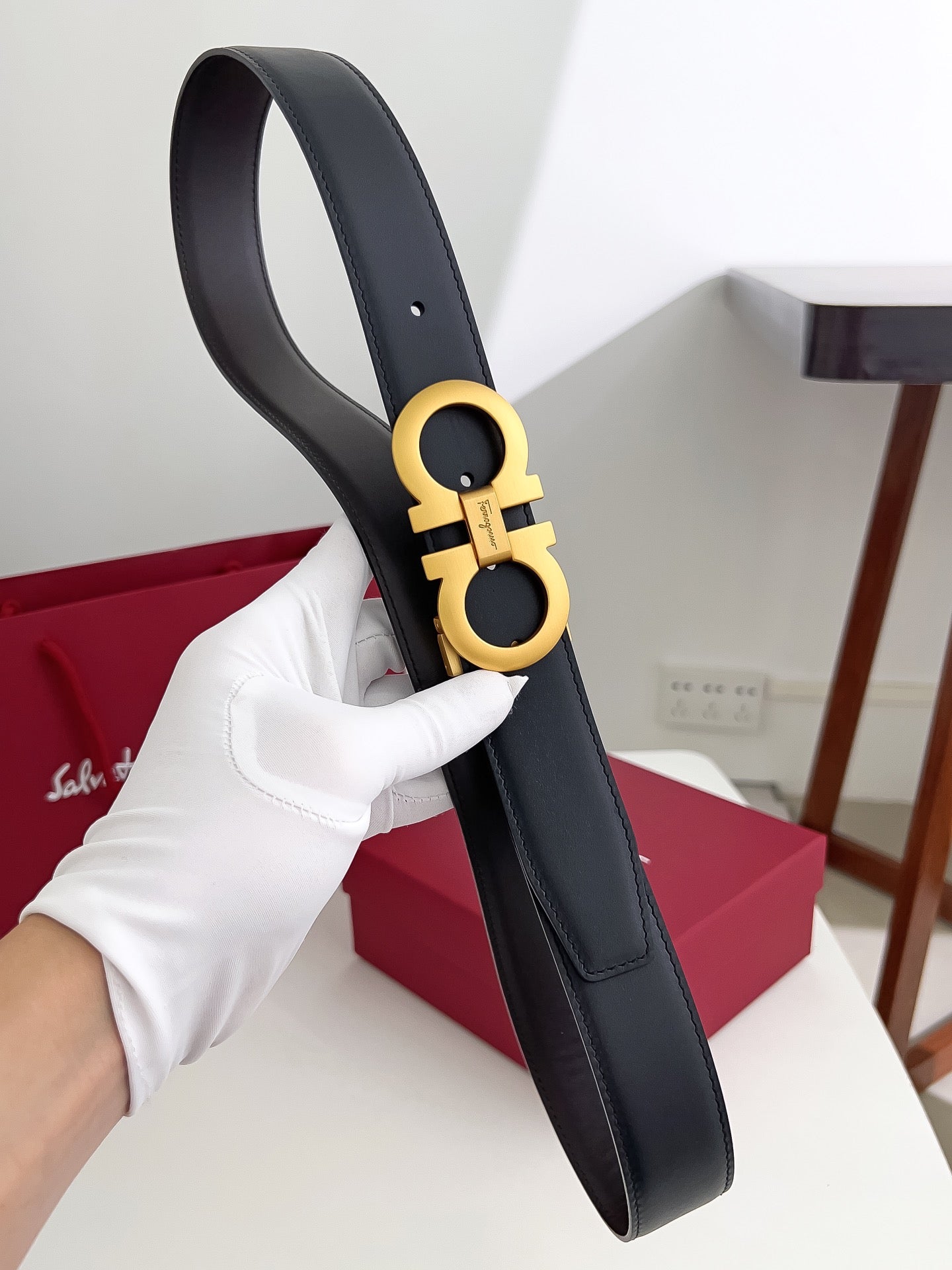Belt-Ferragamo-02