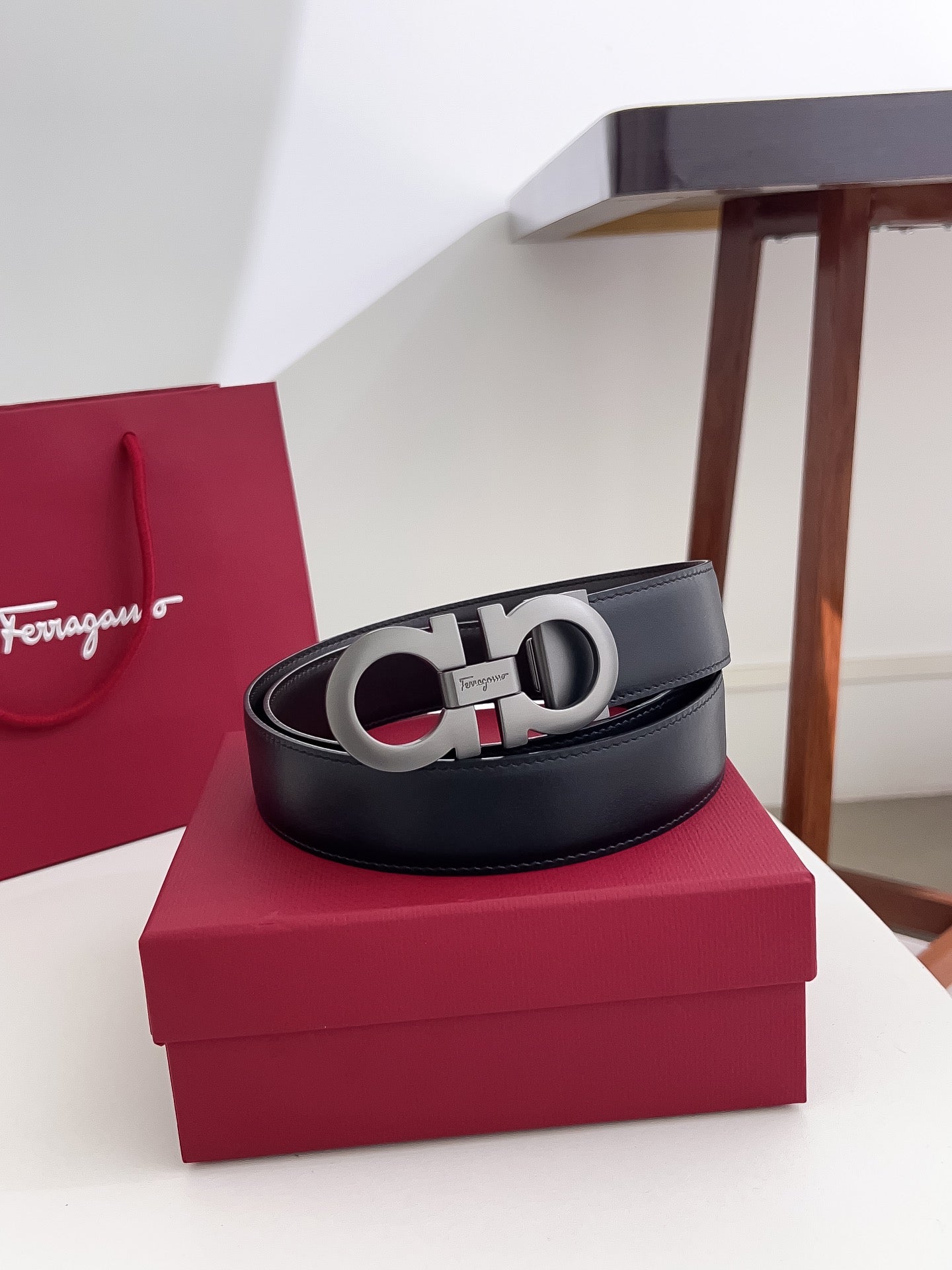 Belt-Ferragamo-02