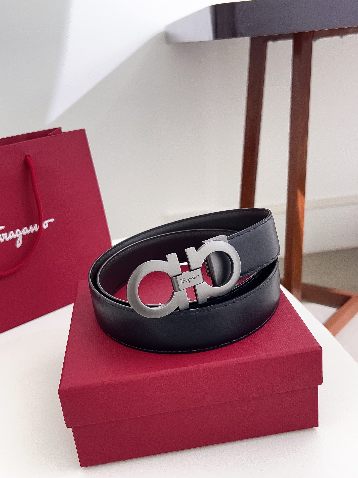 Belt-Ferragamo-02