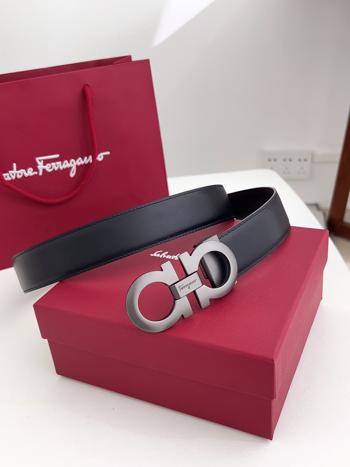 Belt-Ferragamo-02