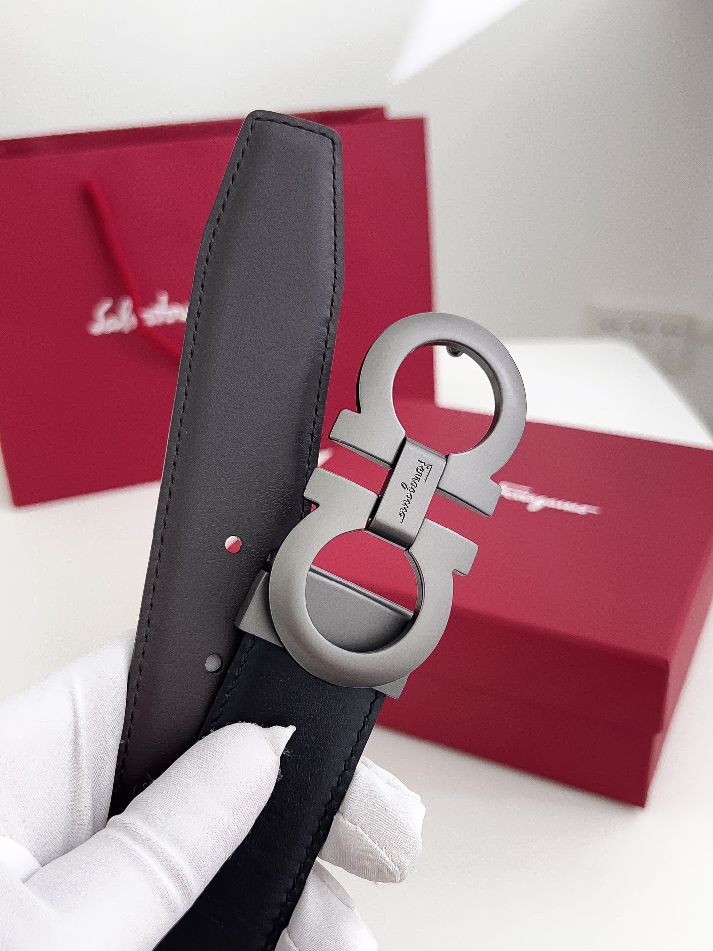 Belt-Ferragamo-02