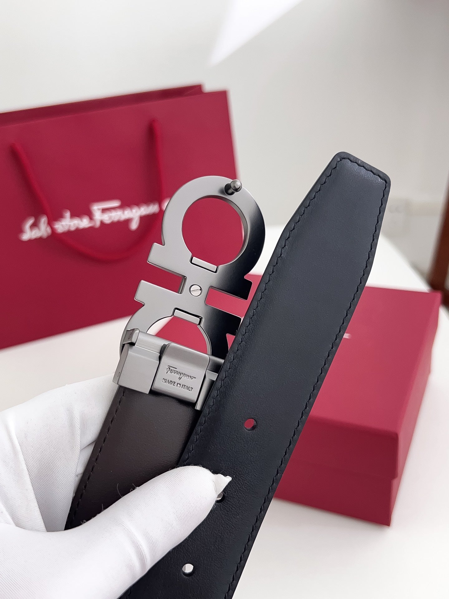 Belt-Ferragamo-02