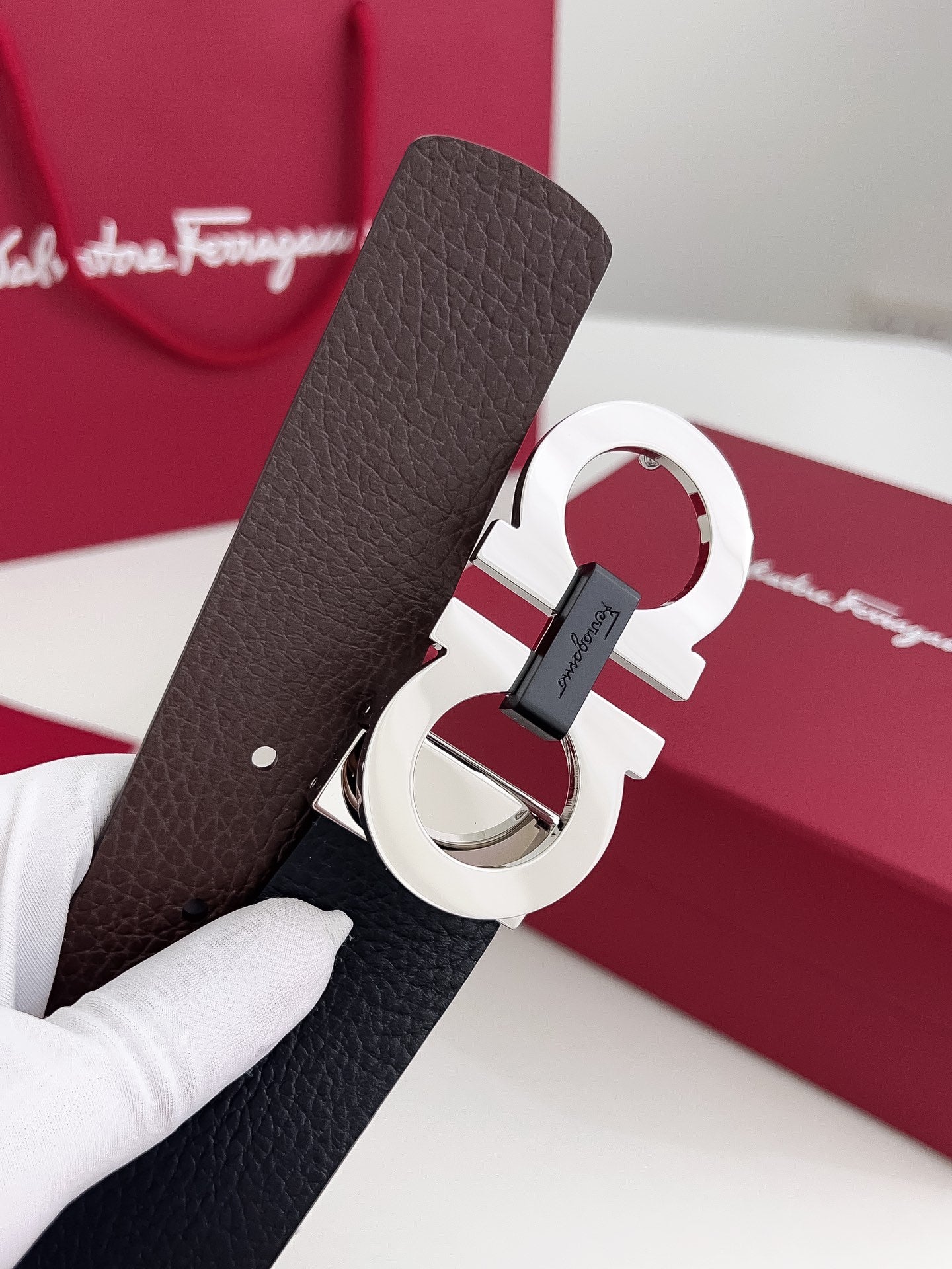 Belt-Ferragamo-02