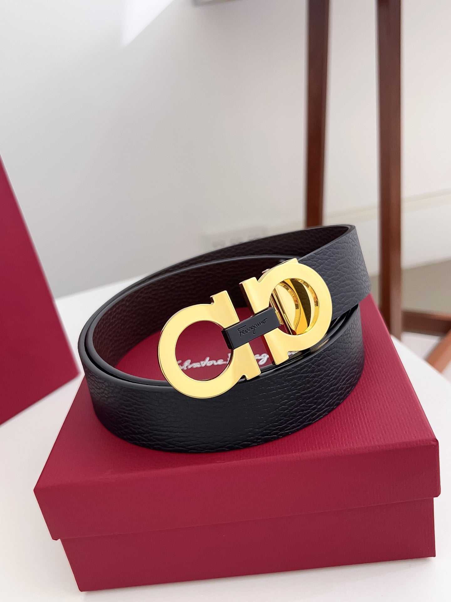 Belt-Ferragamo-02