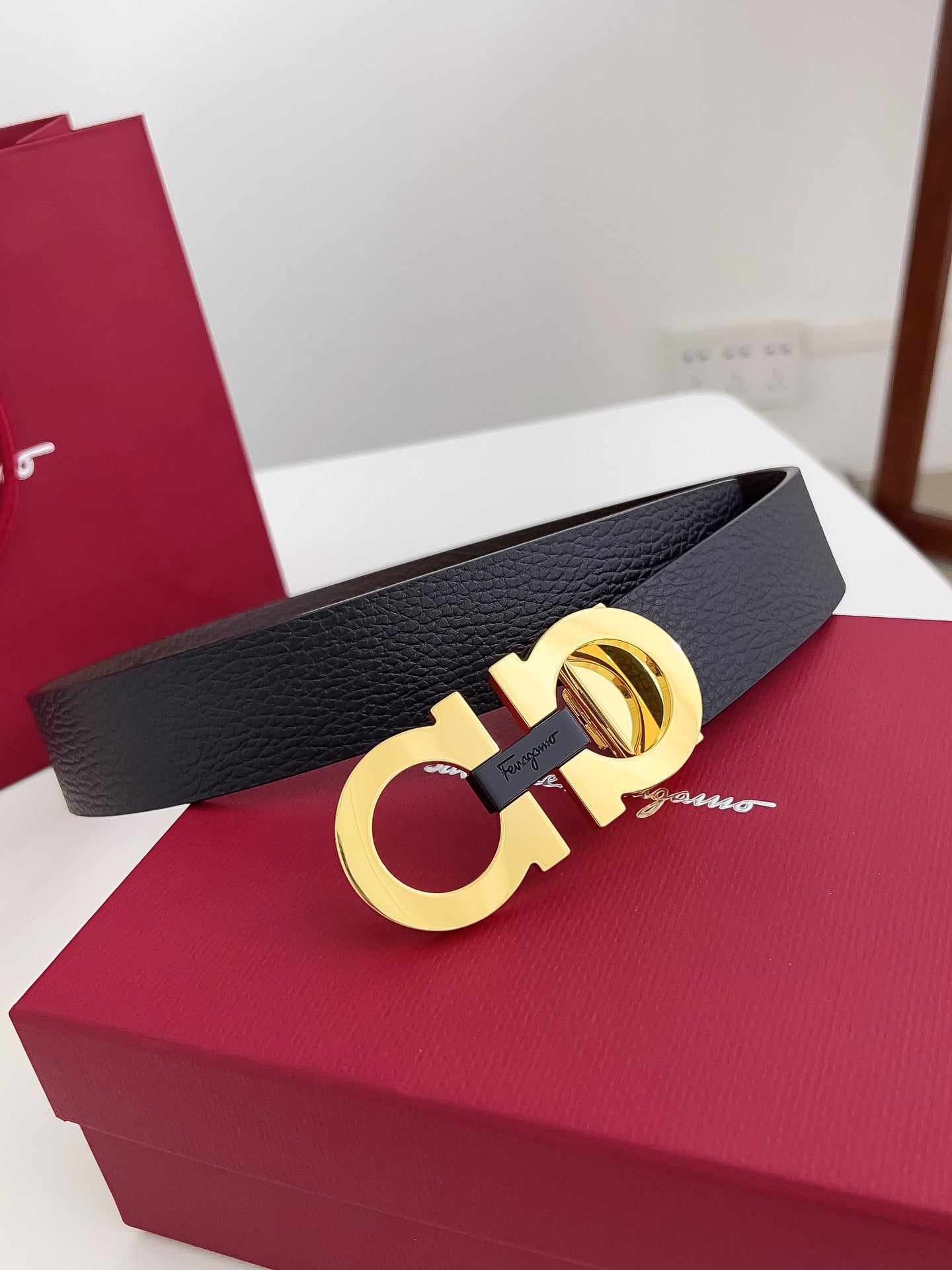 Belt-Ferragamo-02