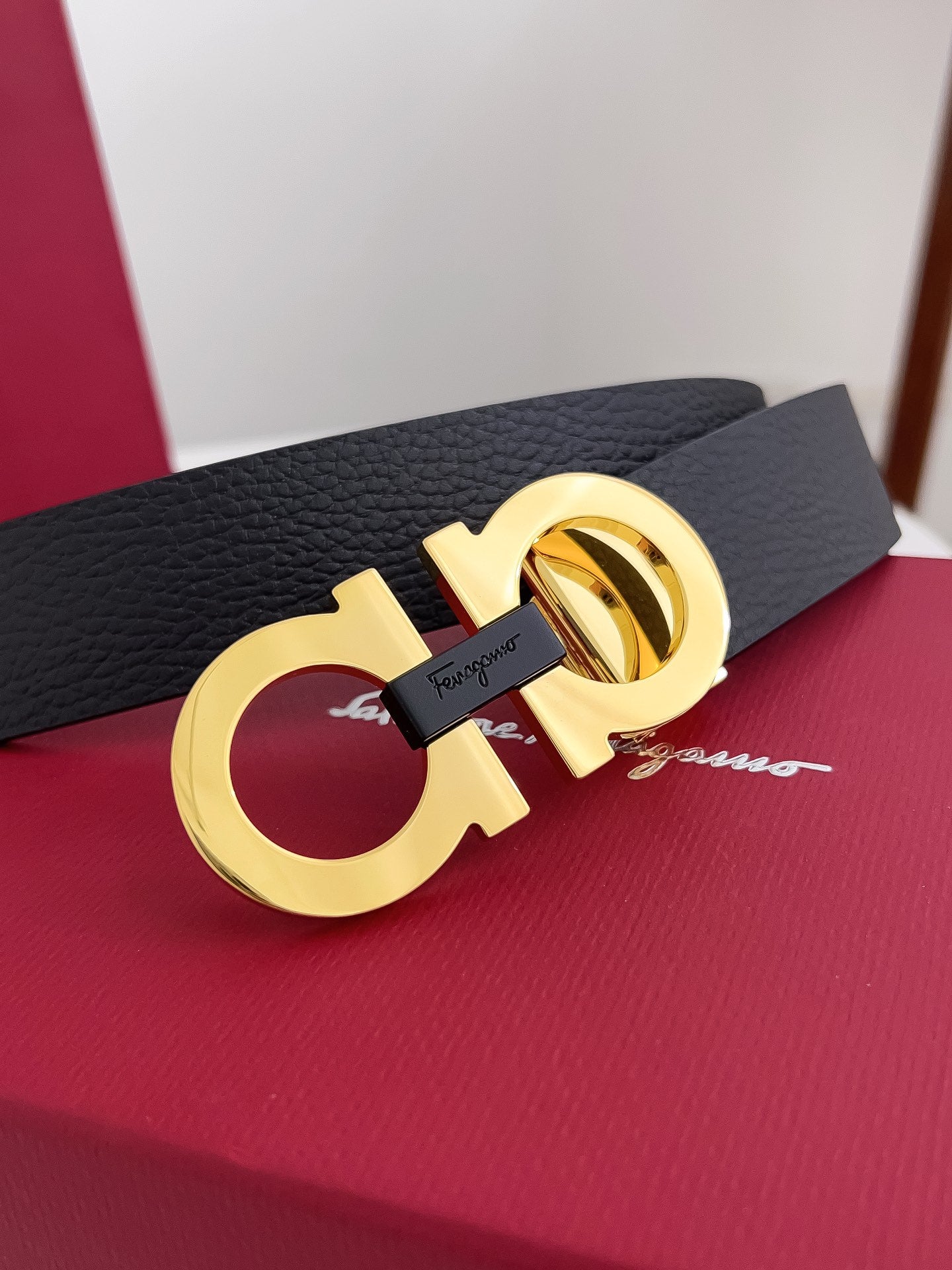 Belt-Ferragamo-02