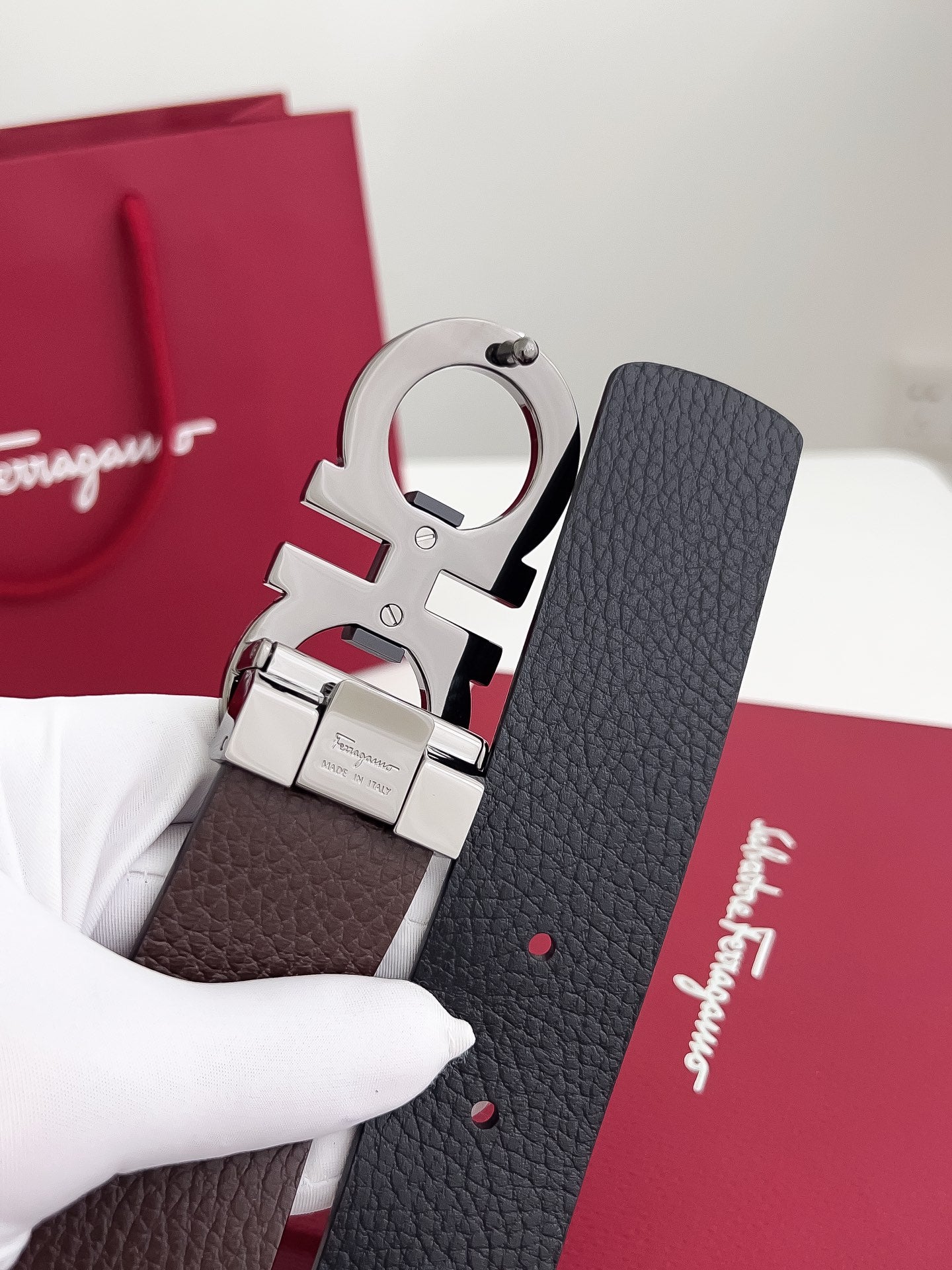 Belt-Ferragamo-02