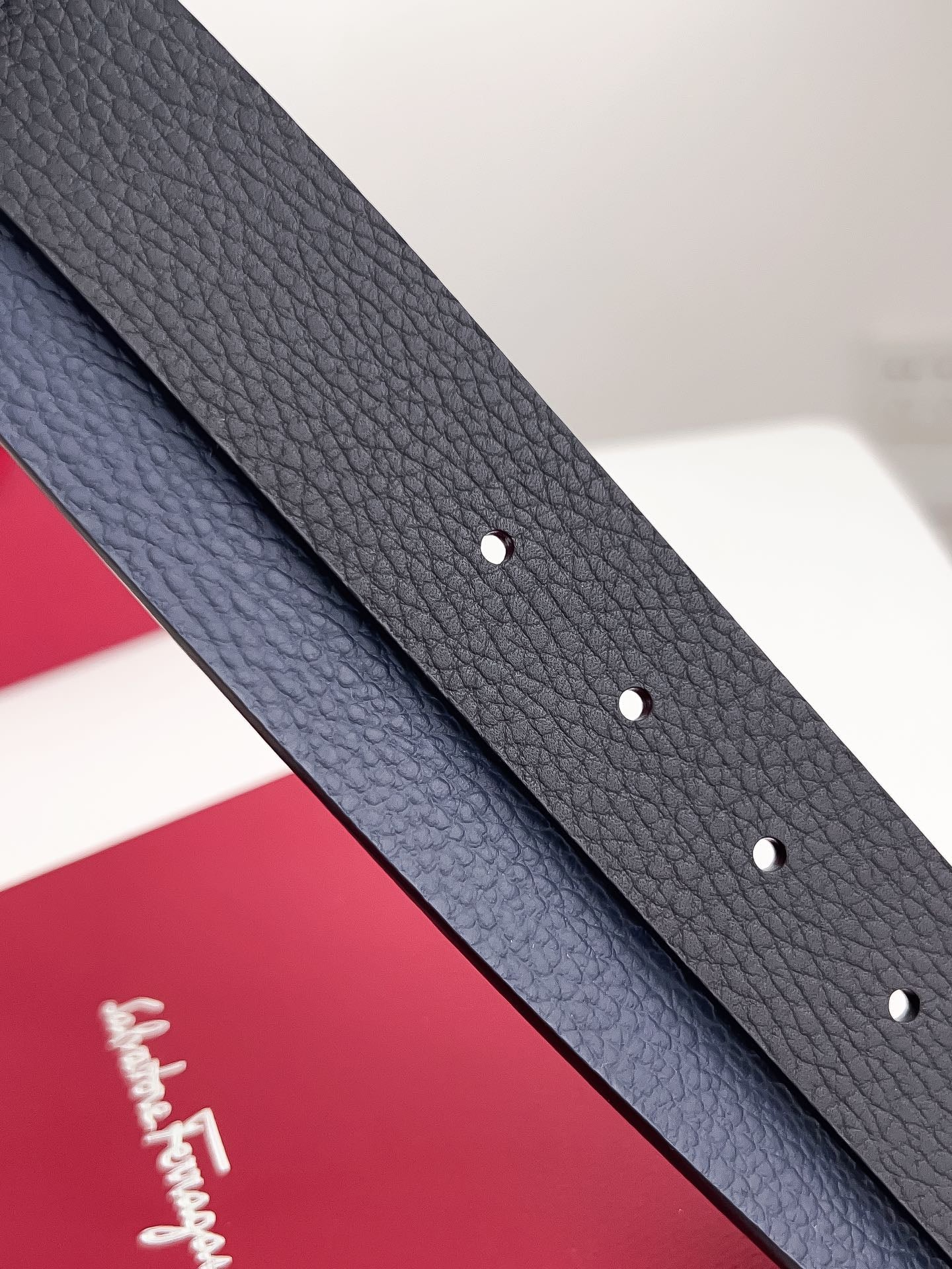 Belt-Ferragamo-02