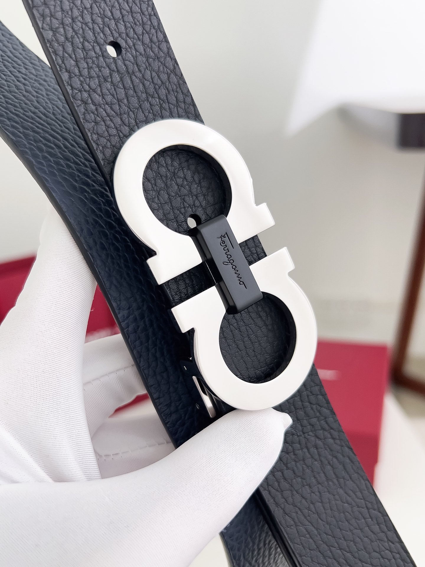 Belt-Ferragamo-02
