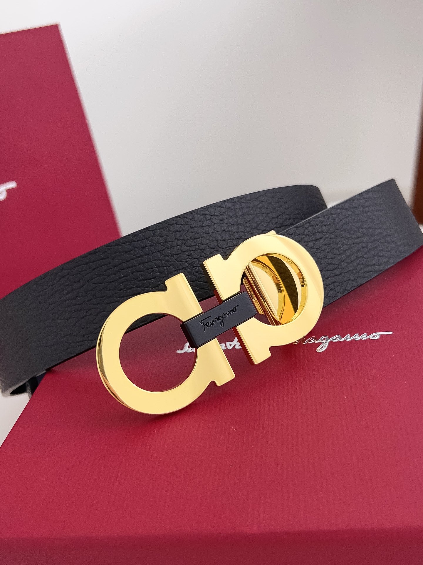 Belt-Ferragamo-02