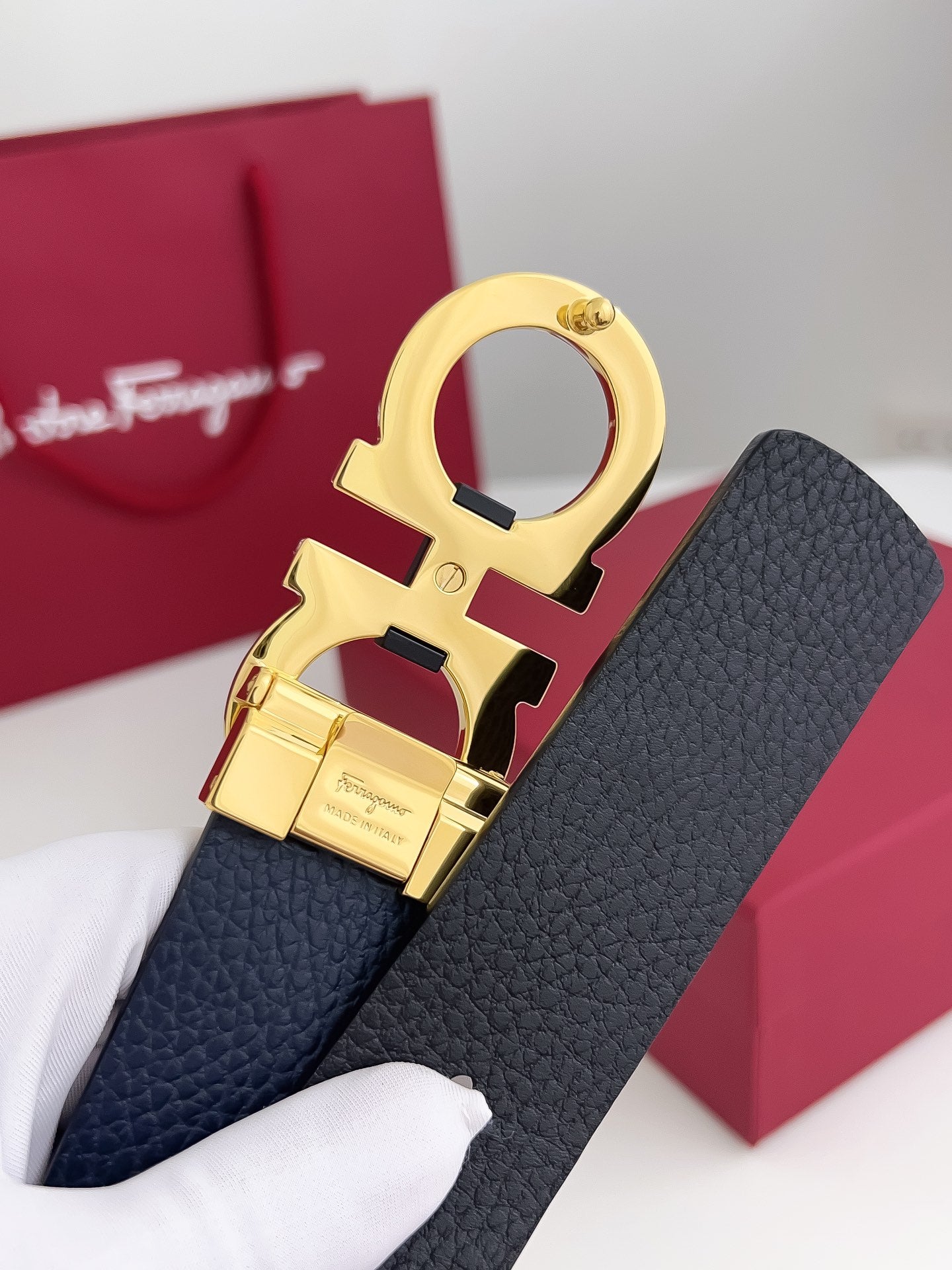 Belt-Ferragamo-02