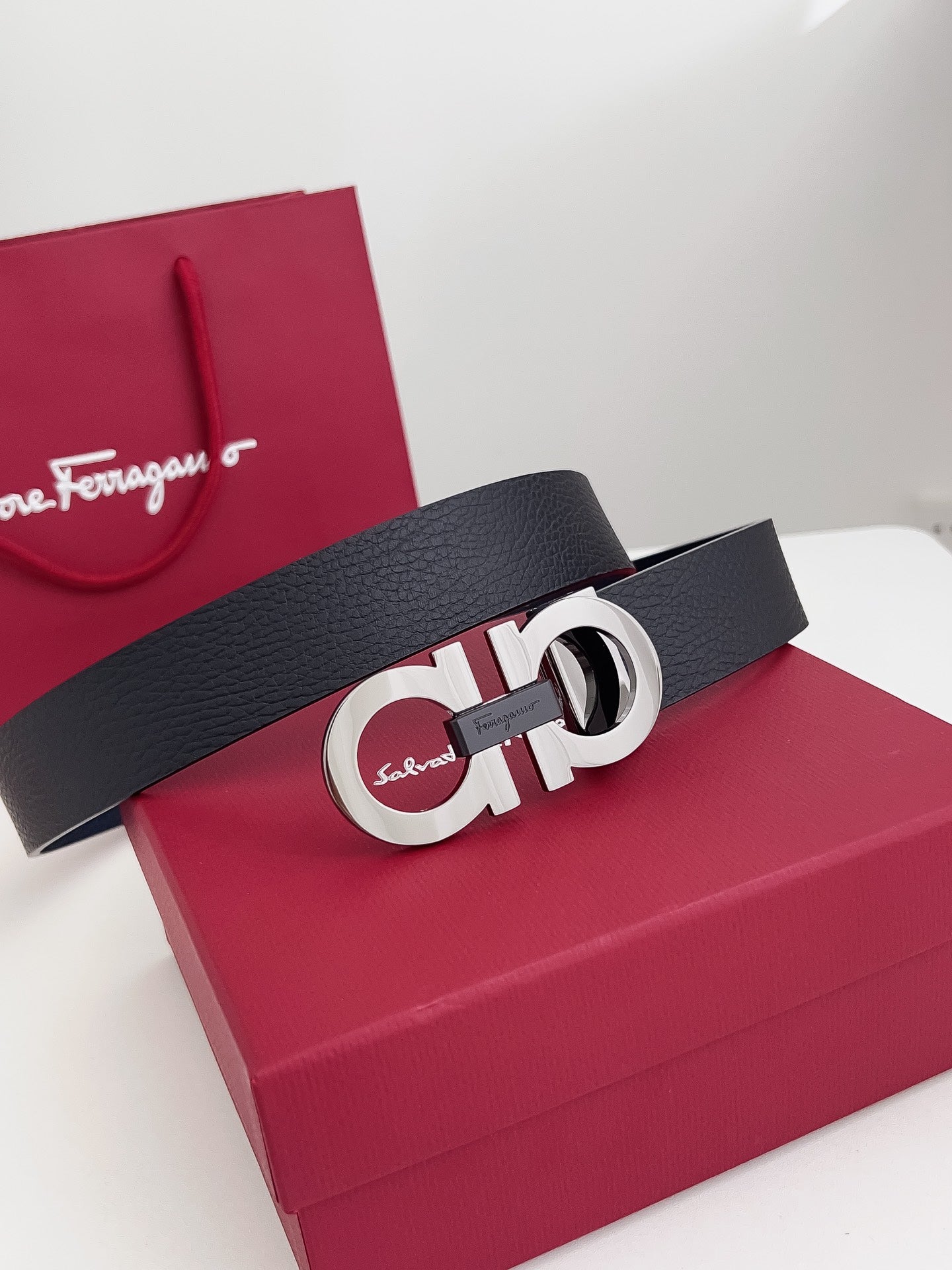 Belt-Ferragamo-02
