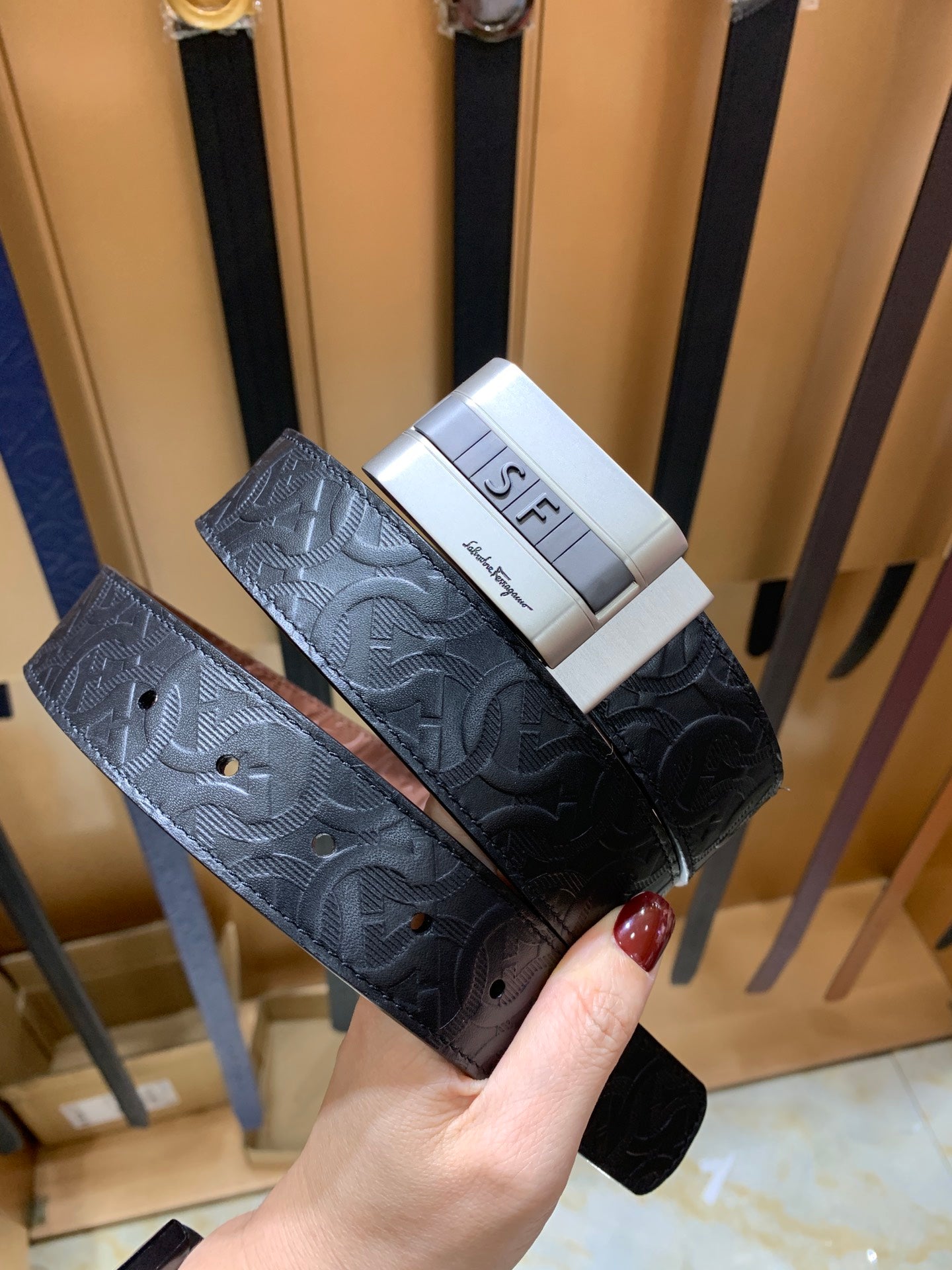 Belt-Ferragamo-03