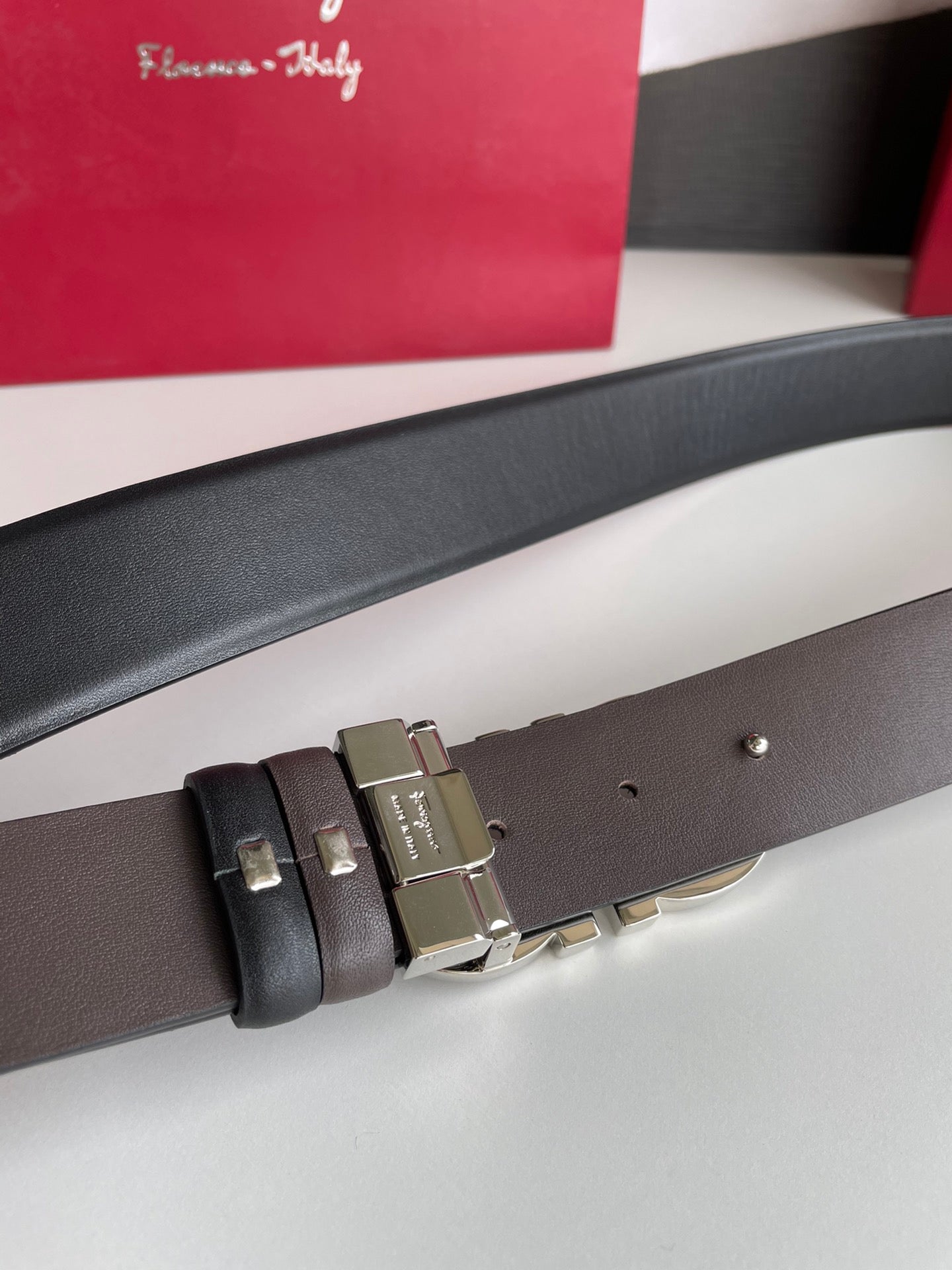 Belt-Ferragamo-05