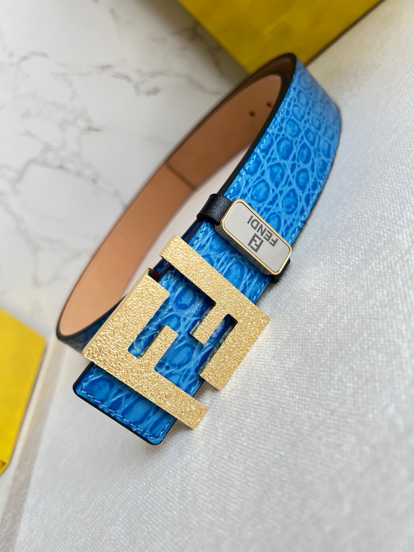 Belt-Fendi-01