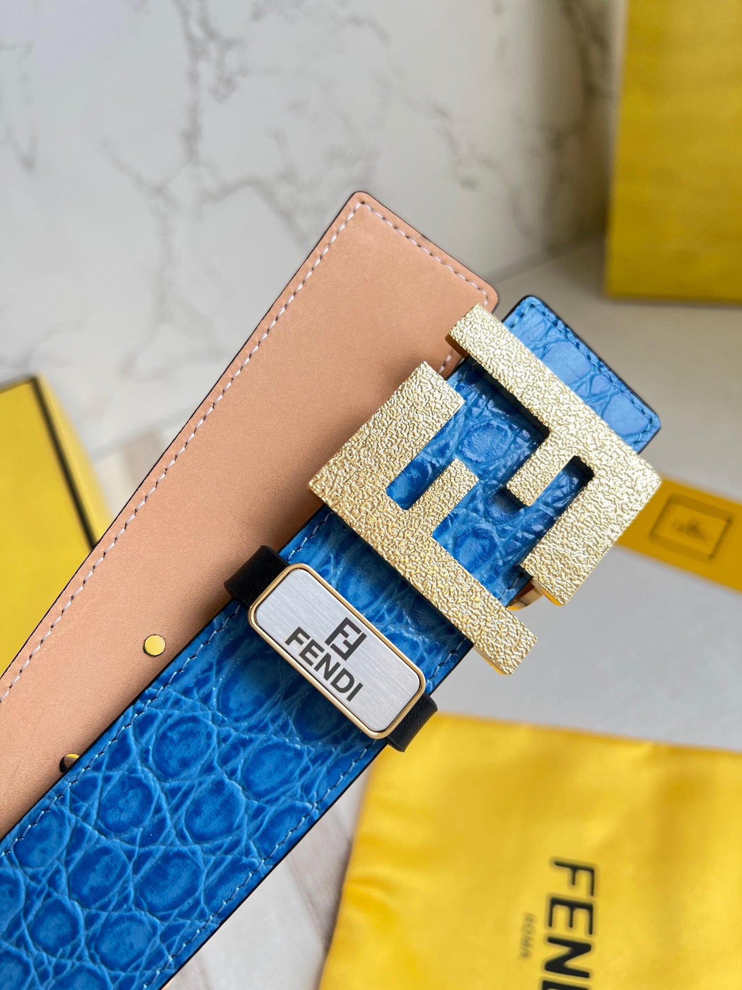 Belt-Fendi-01