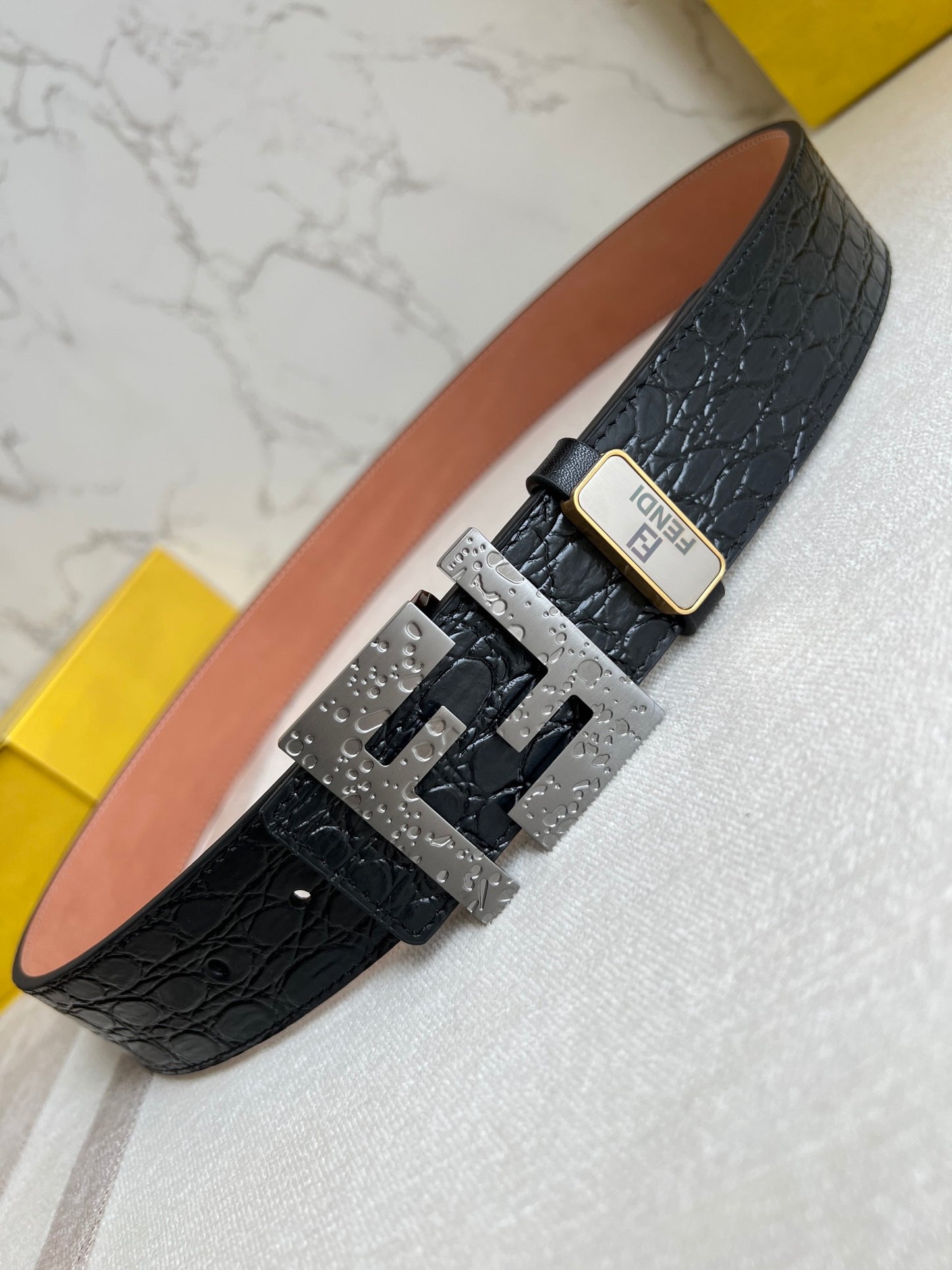 Belt-Fendi-01